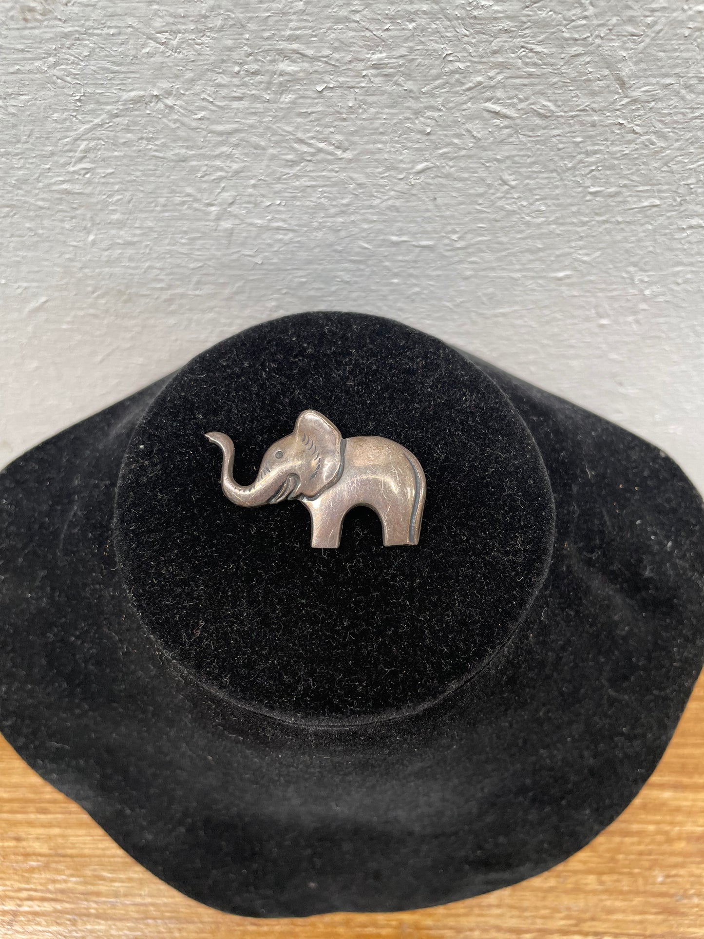 Vintage Sterling Silver Elephant Brooch