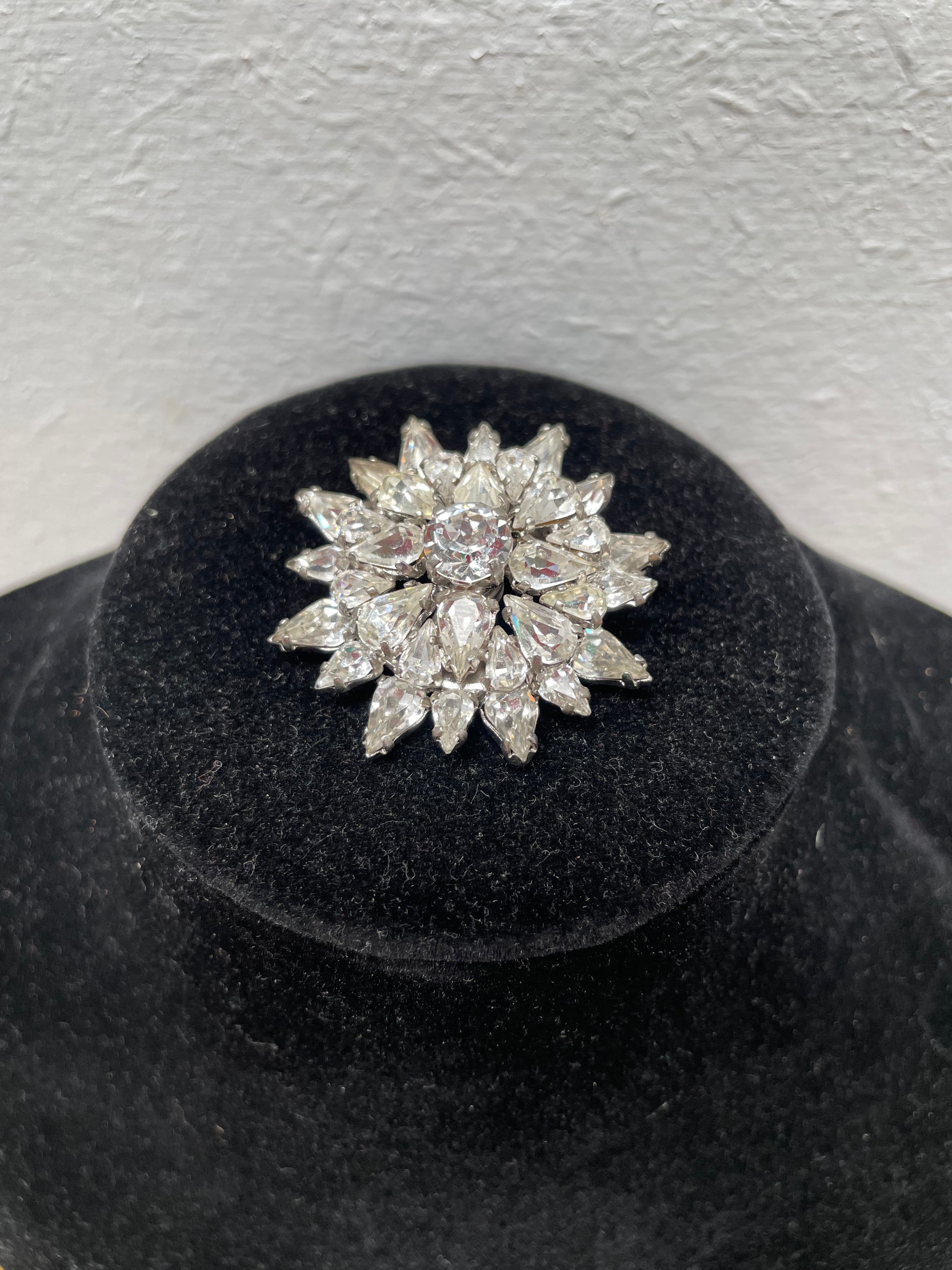 Vintage Art Deco Style Snowflake Rhinestone Brooch
