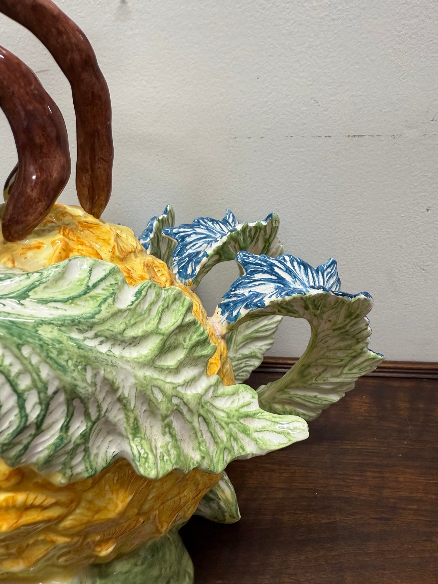 Extraordinary Vintage Italian Hand Painted Majolica Rooster