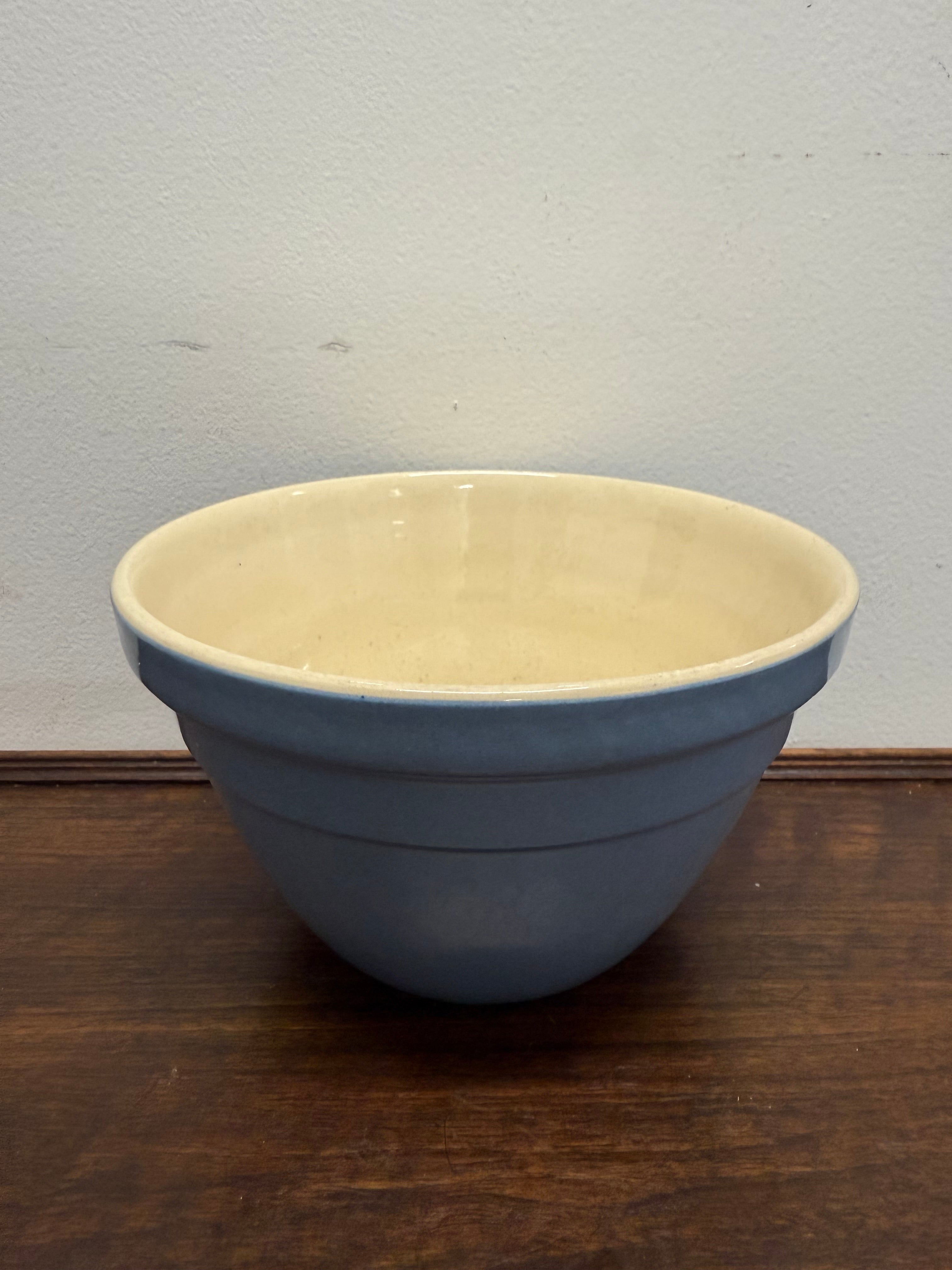 Vintage Hoffman Pottery Mixing Bowl | Antique & Vintage | Moonee Ponds Antiques | Australia Wide Delivery