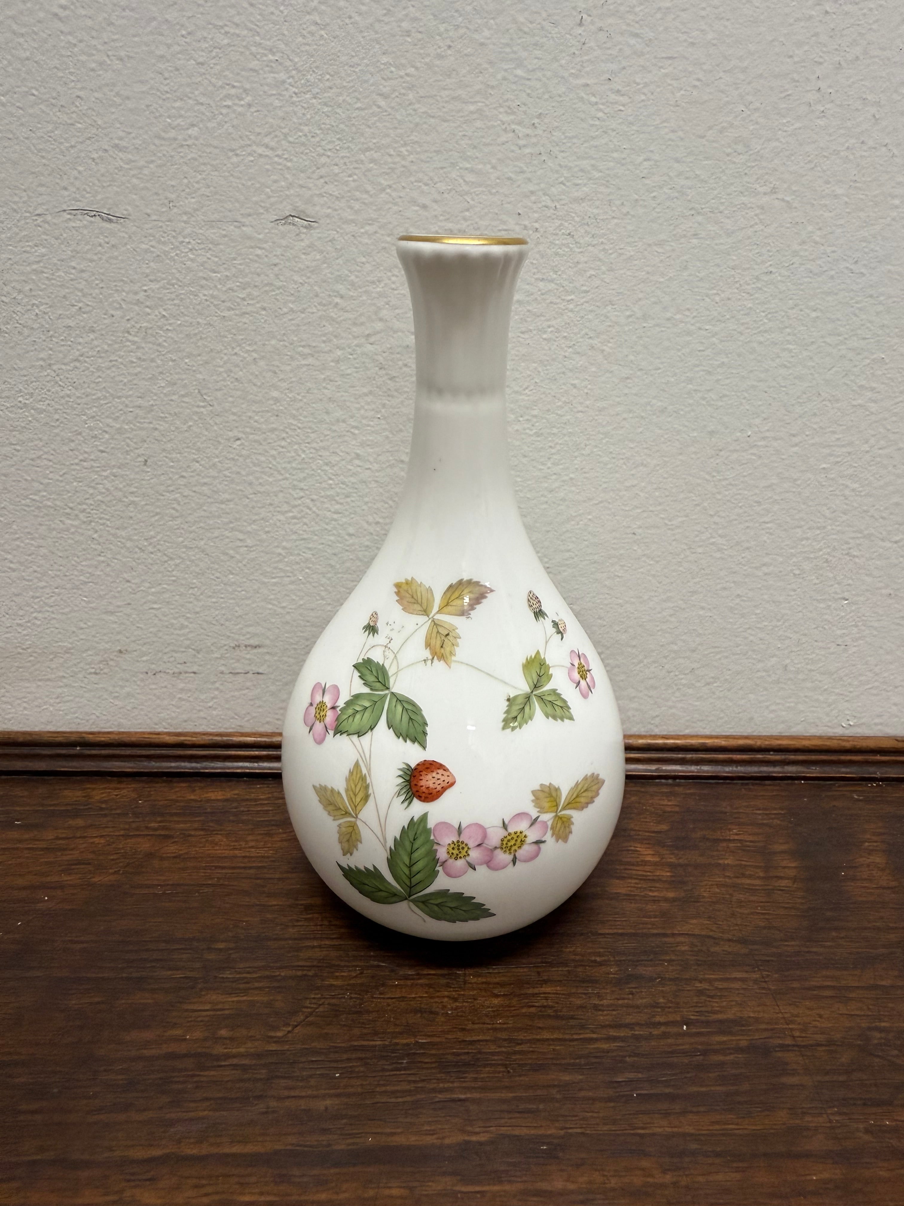 Wedgwood Wild Strawberry Vase | Antique & Vintage | Moonee Ponds Antiques | Australia Wide Delivery