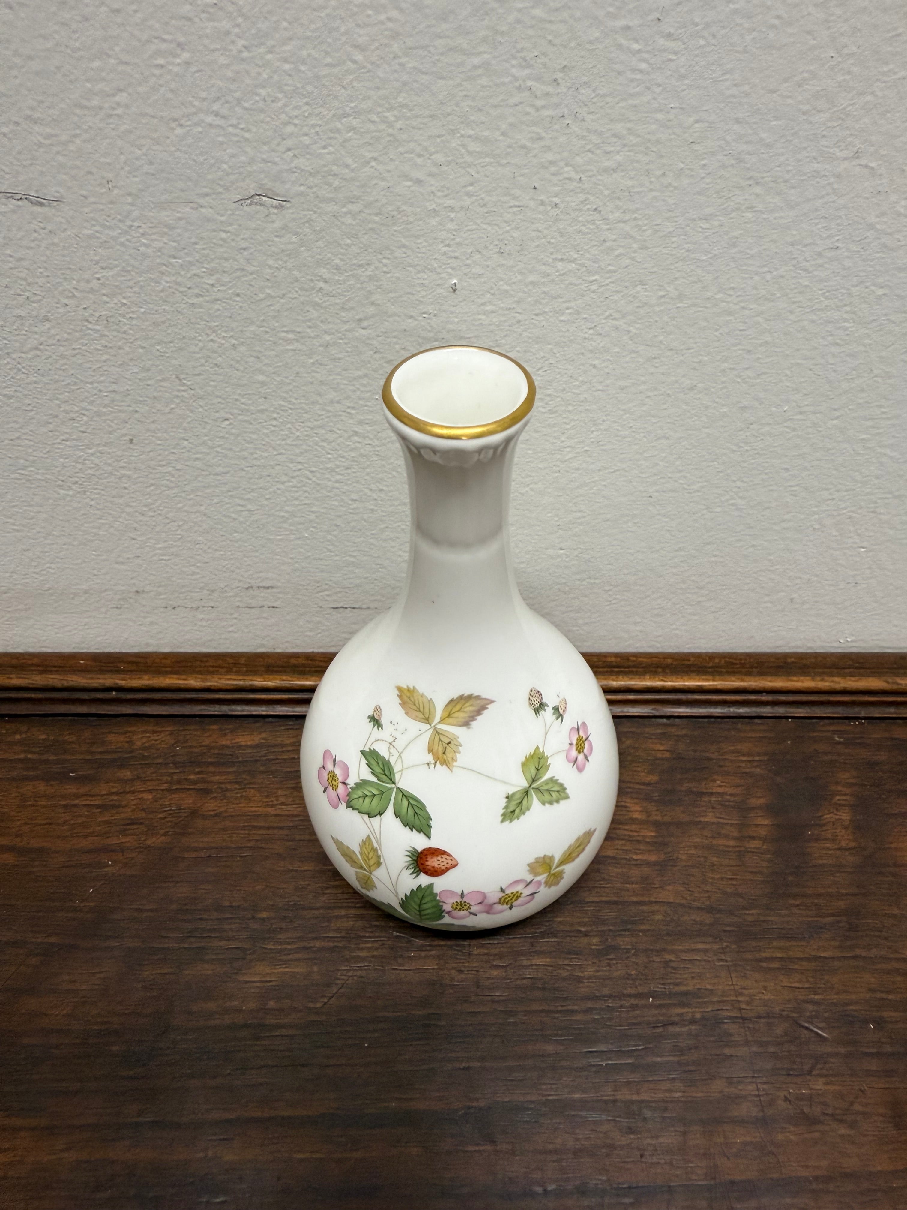 Wedgwood Wild Strawberry Vase | Antique & Vintage | Moonee Ponds Antiques | Australia Wide Delivery