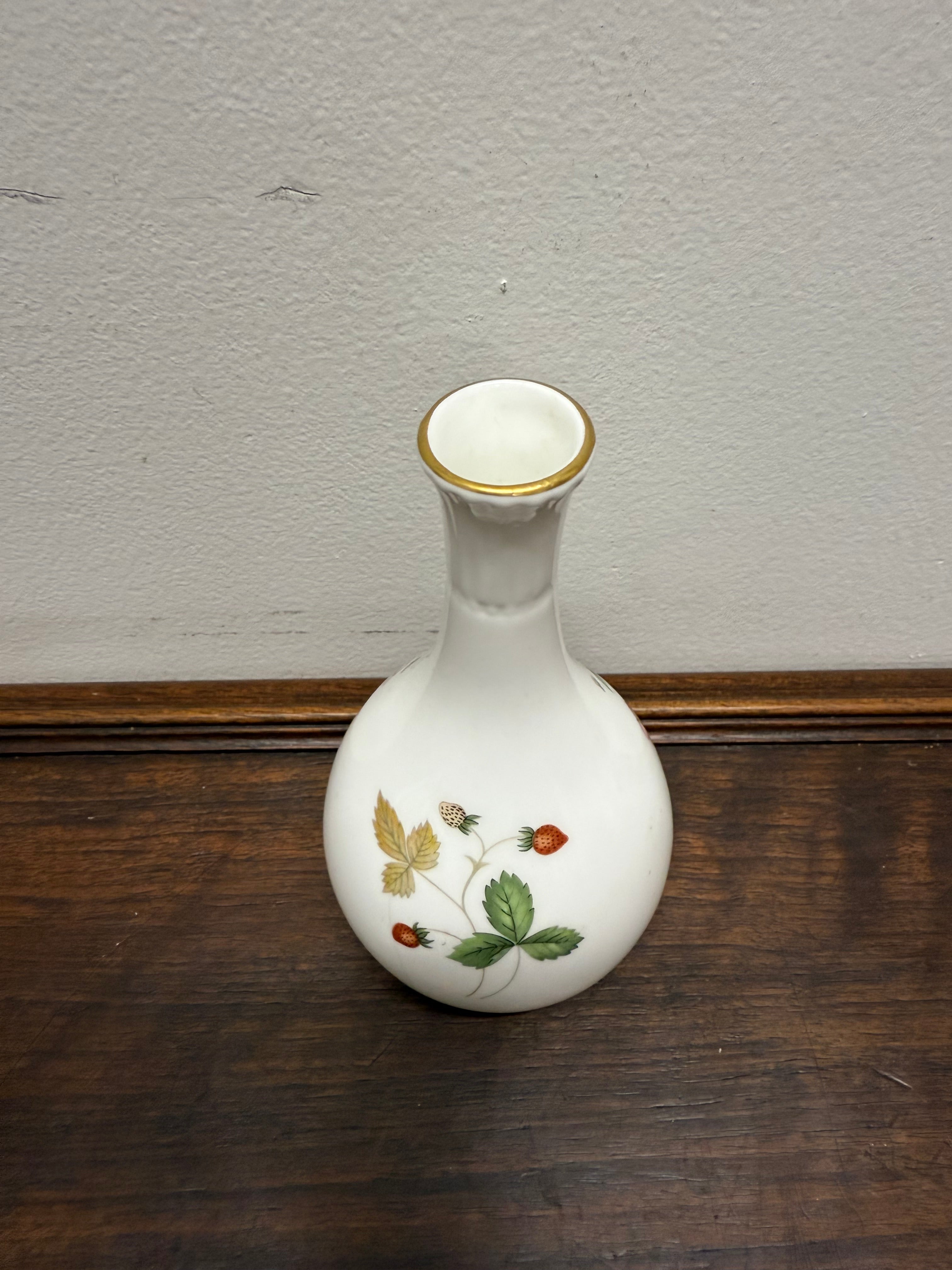 Wedgwood Wild Strawberry Vase | Antique & Vintage | Moonee Ponds Antiques | Australia Wide Delivery