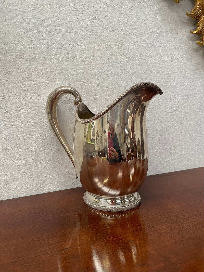 Hecworth Sheffield reproduction Silver plated large vintage jug. In good original condition.