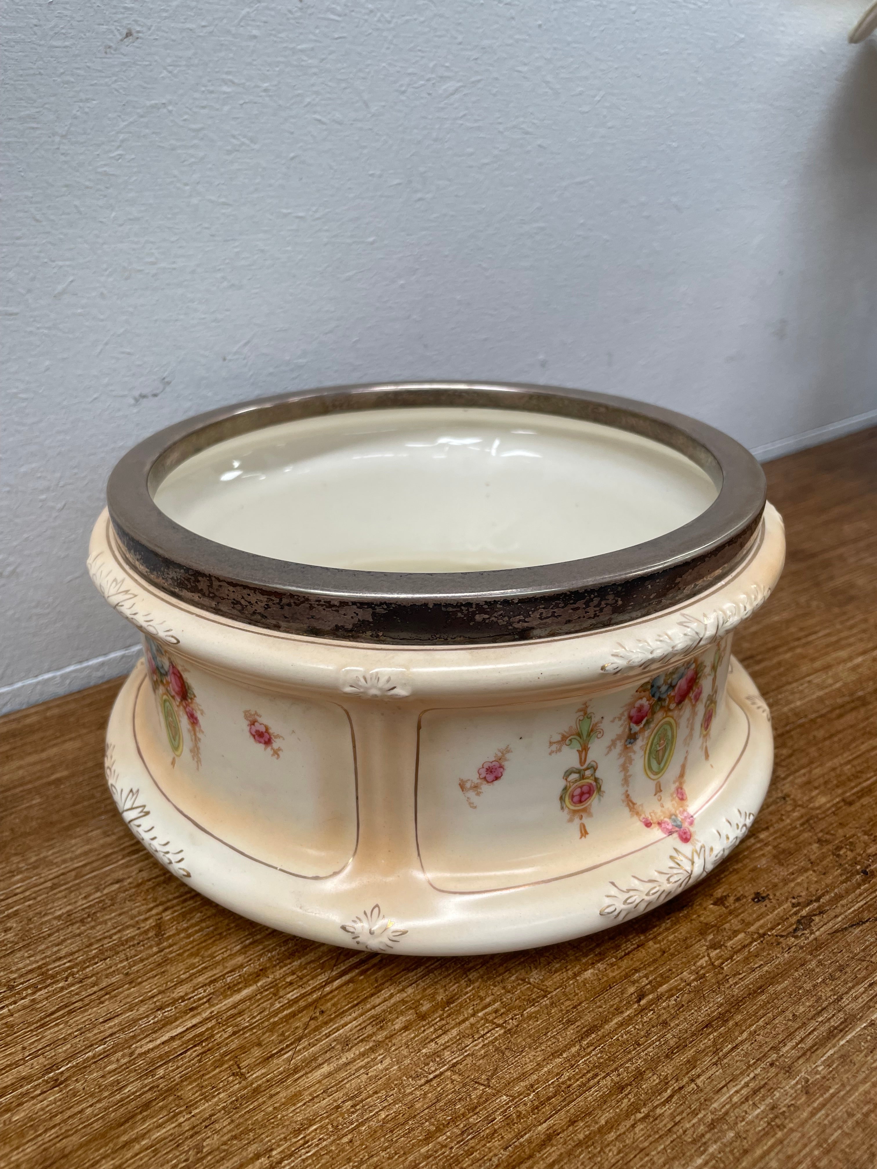 Vintage Crown Devon Salad/Fruit Bowl | Antique & Vintage | Moonee Ponds Antiques | Australia Wide Delivery