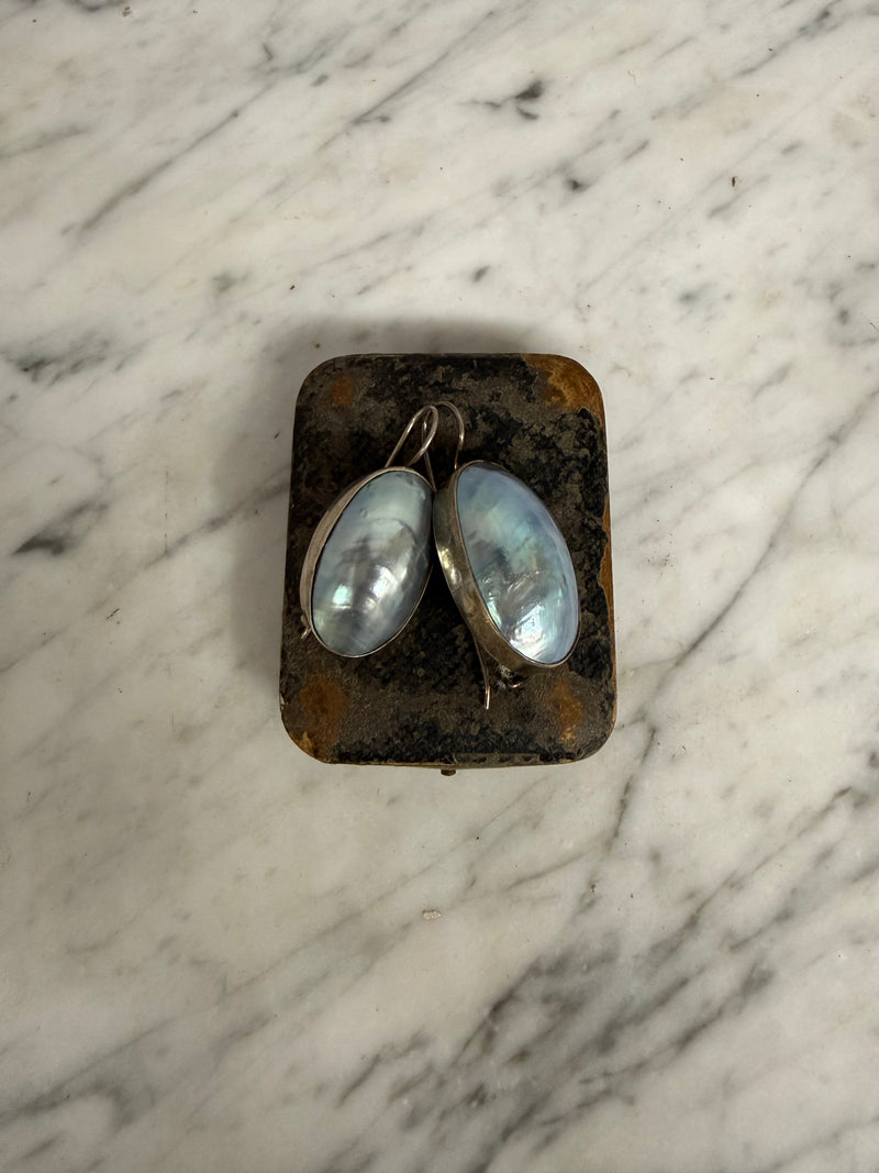 Stunning Pair of Silver & Mabe Pearls Oval Earrings