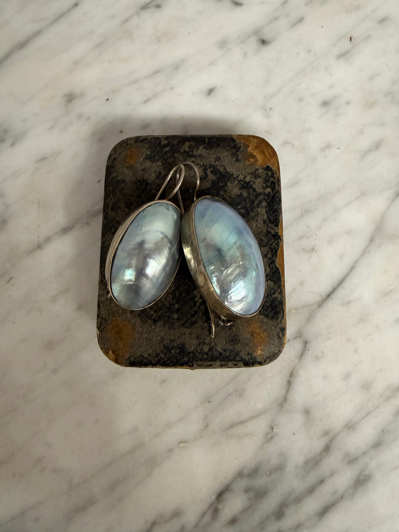 Stunning Pair of Silver & Mabe Pearls Oval Earrings