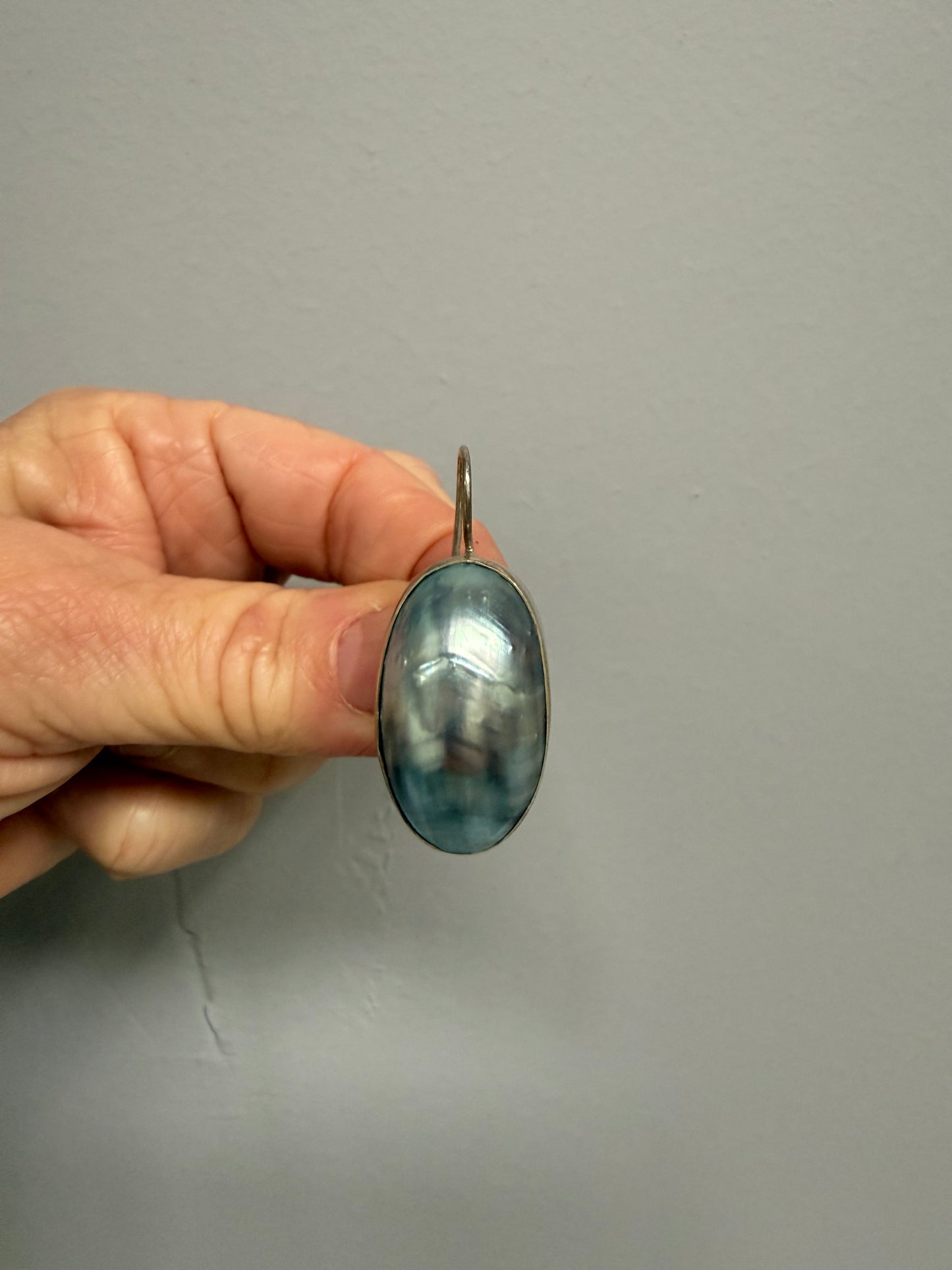Stunning Pair of Silver & Mabe Pearls Oval Earrings