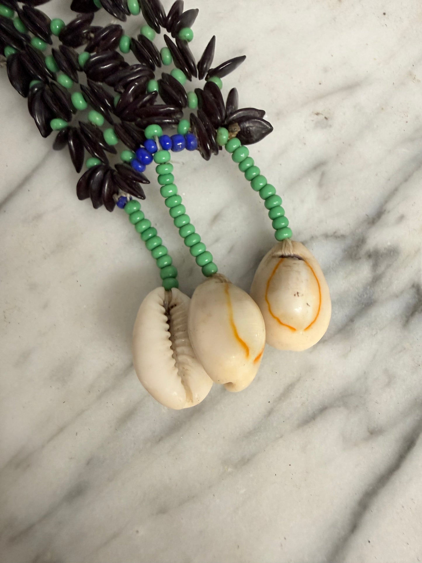 Vintage Hawaiian Apple Seed, Green Bead & Cowrie Shell Necklace