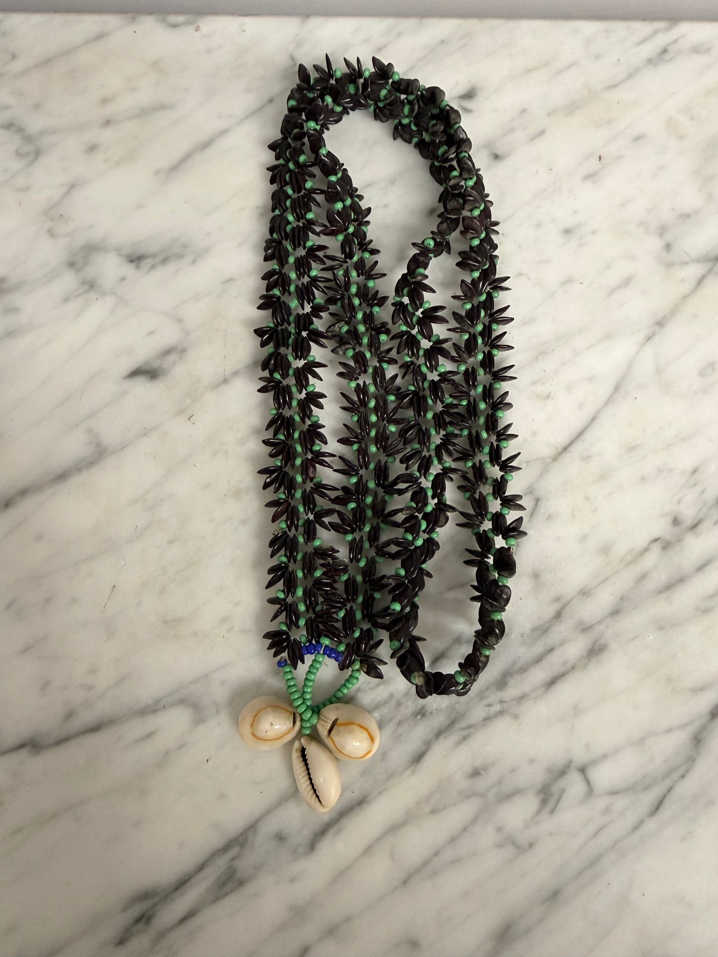 Vintage Hawaiian Apple Seed, Green Bead & Cowrie Shell Necklace