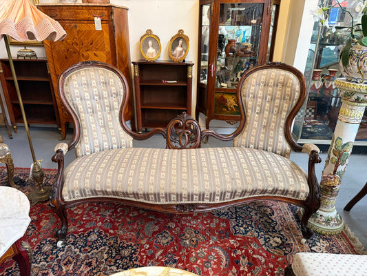 Mid Victorian Walnut Settee Nicely Upholstered
