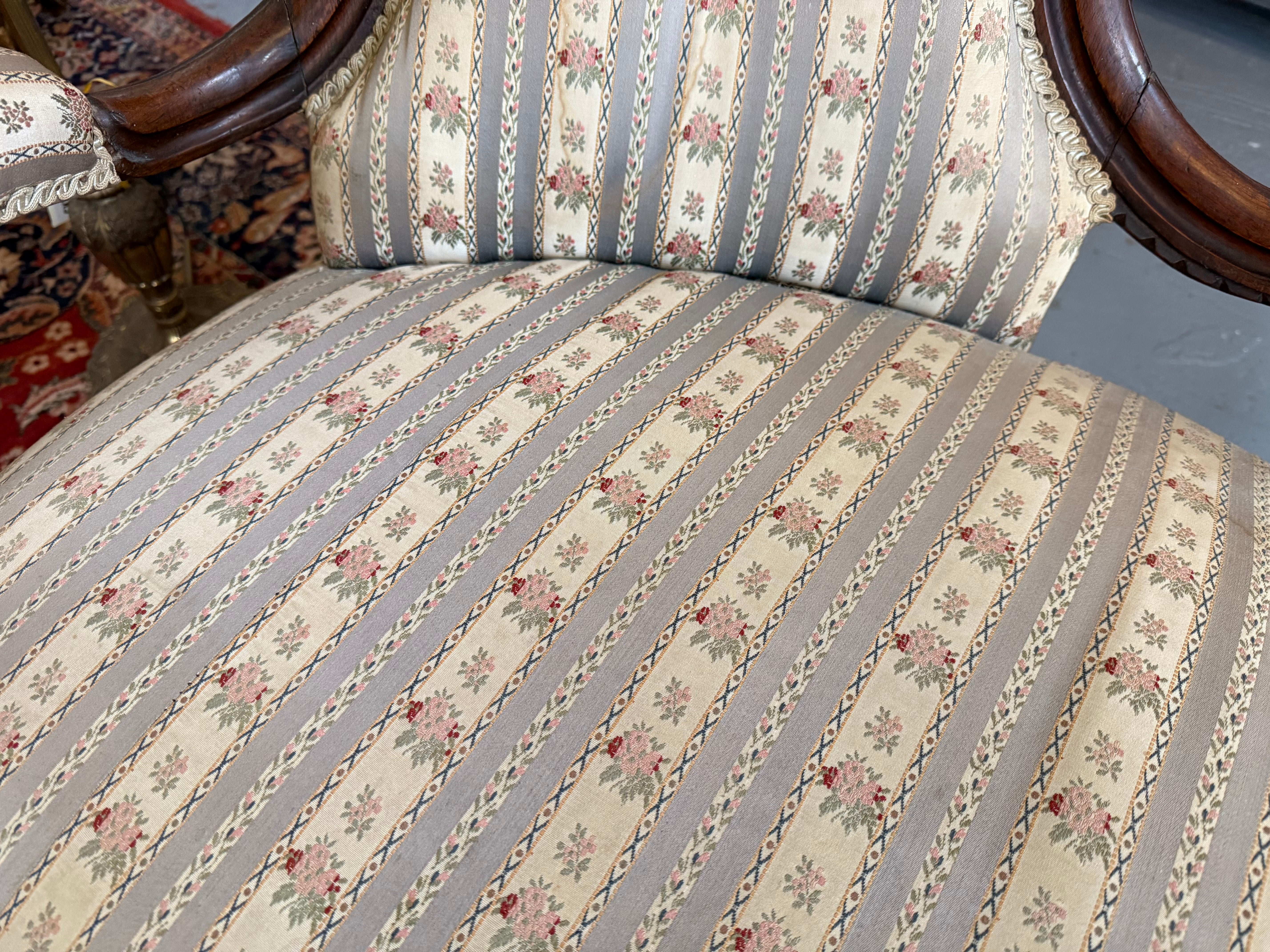 Mid Victorian Walnut Settee Nicely Upholstered
