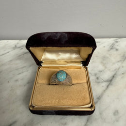 Vintage Navajo Style Sterling Silver Ring With Oval Turquoise Cabochon Stone