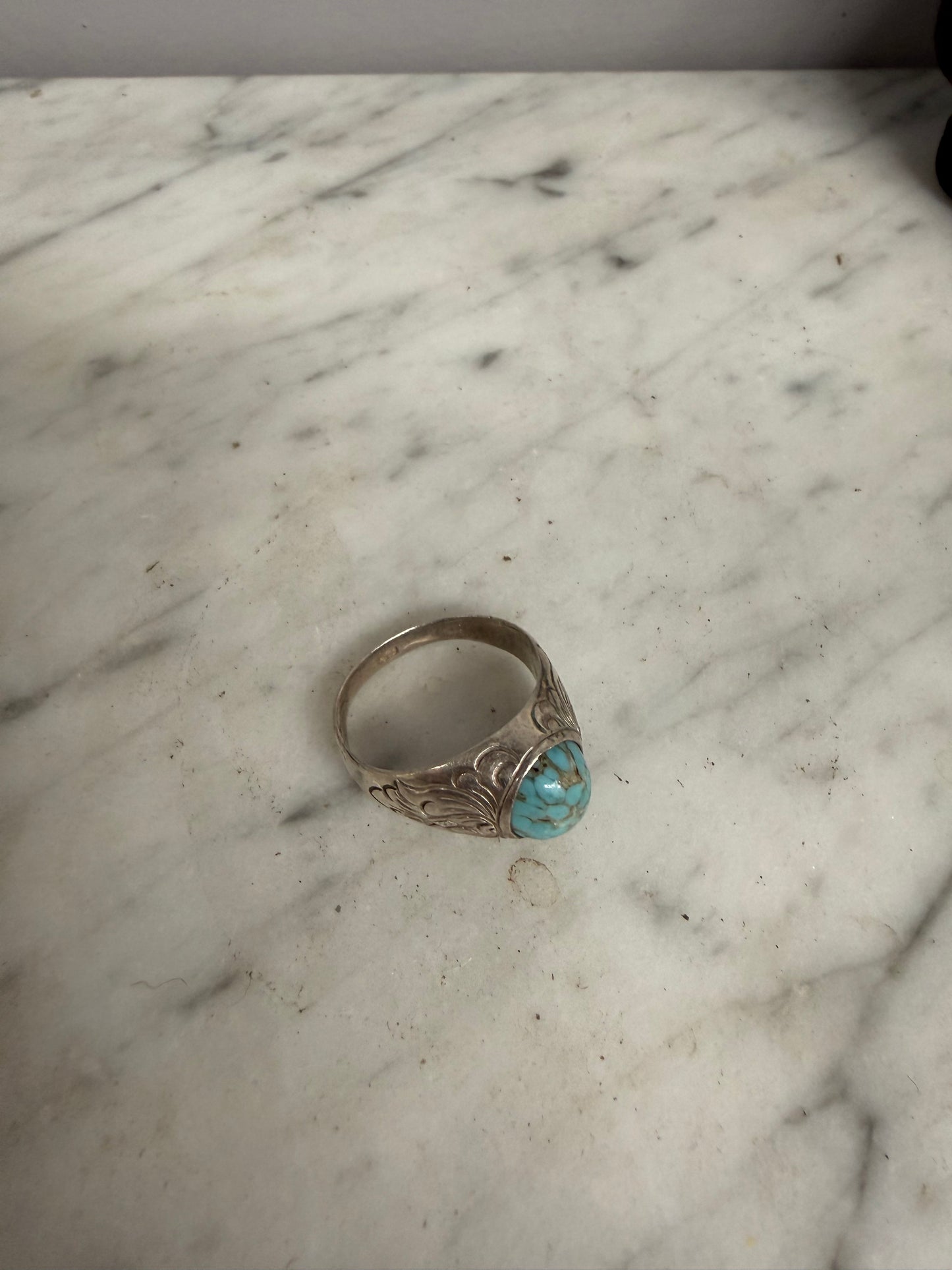 Vintage Navajo Style Sterling Silver Ring With Oval Turquoise Cabochon Stone