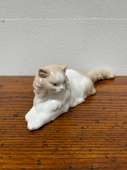 Nao by Lladro Persian Reclining Cat Figurine | Antique & Vintage | Moonee Ponds Antiques | Australia Wide Delivery