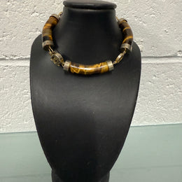 Vintage Natural Tiger Eye & Gilt Chinese Symbols Bracelet