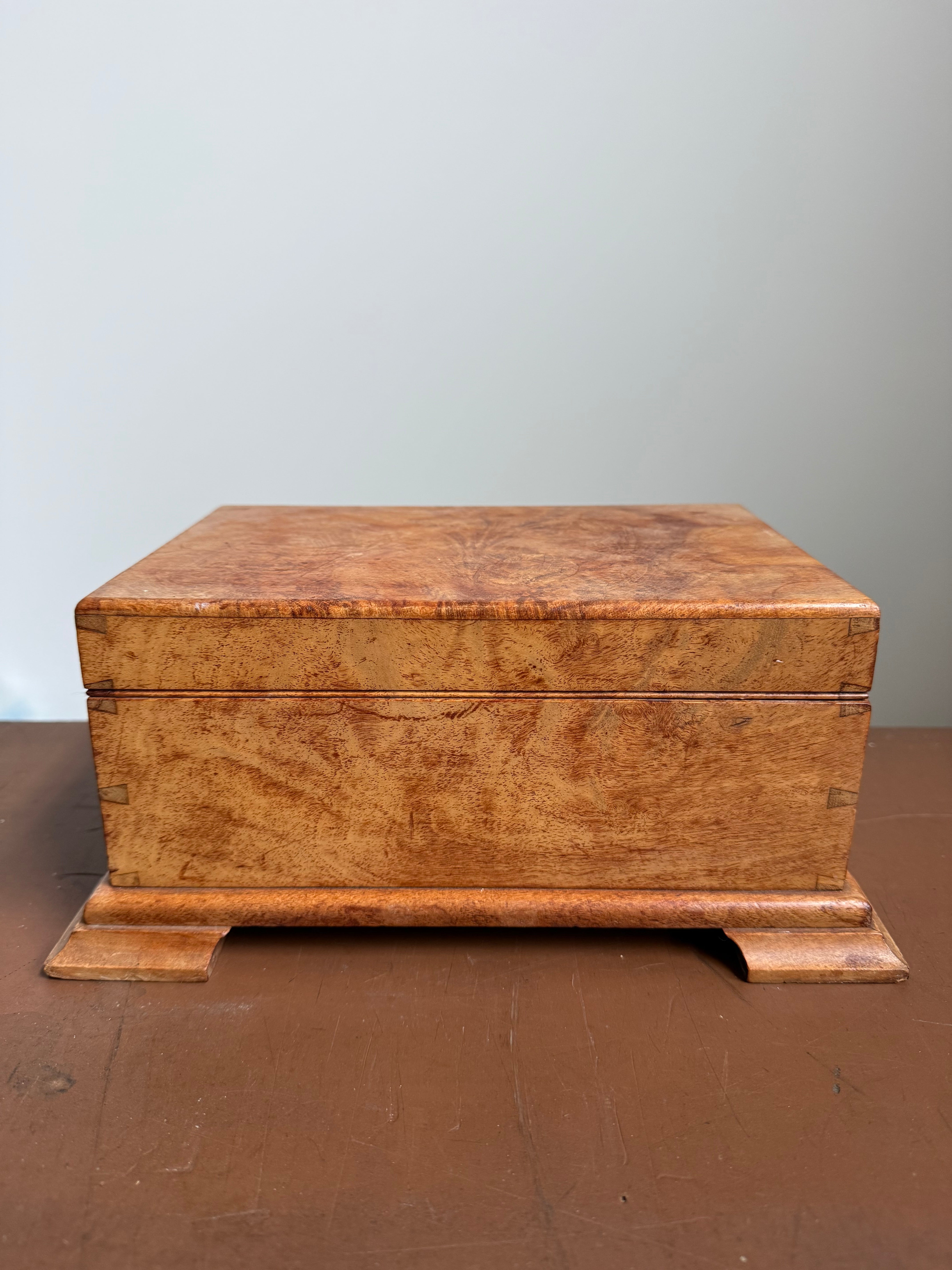 Large Vintage Deed / Jewellery Burlwood Box