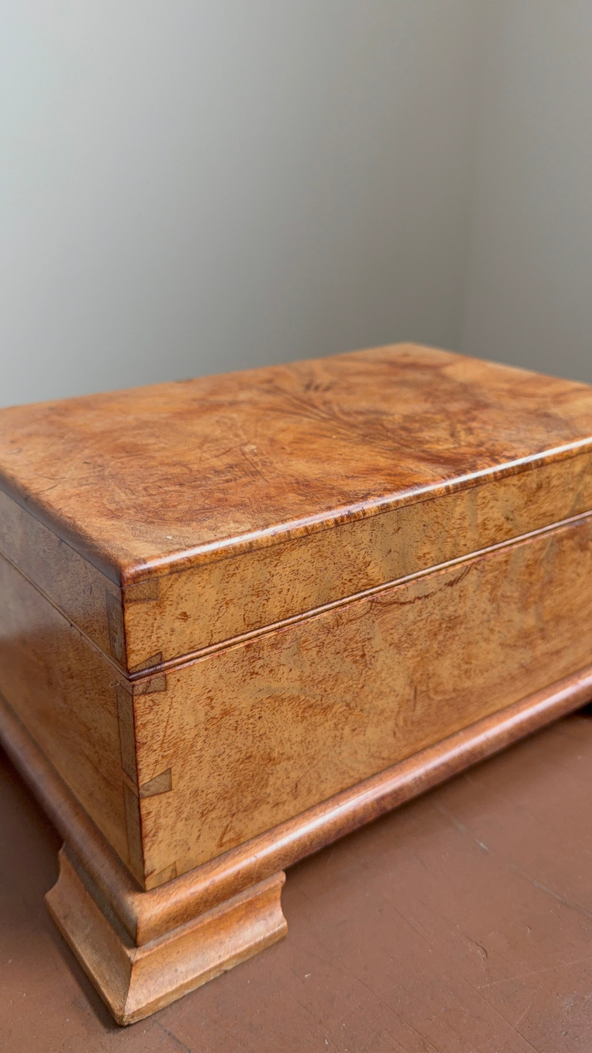 Large Vintage Deed / Jewellery Burlwood Box