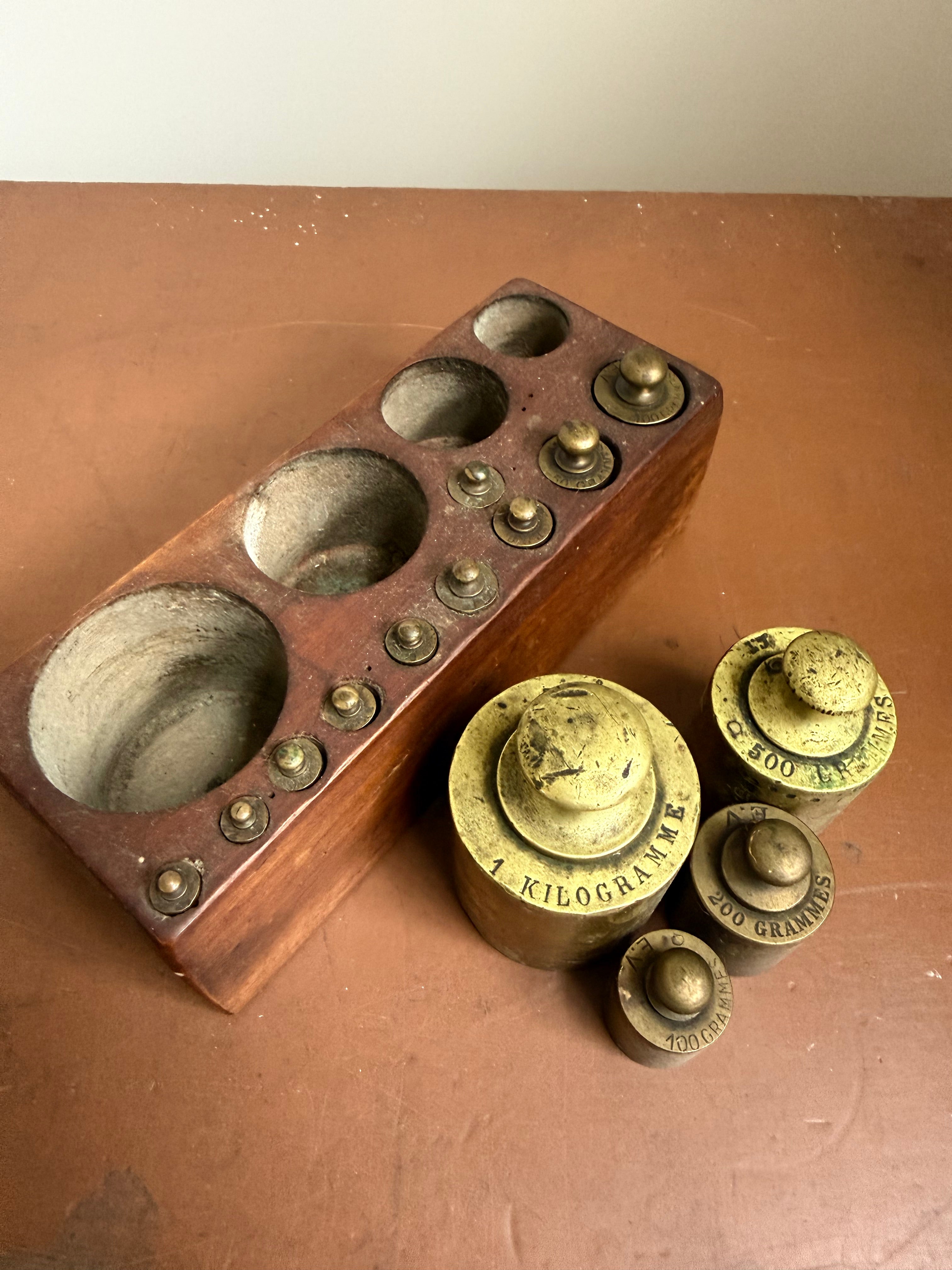 Vintage Set Of 14 Brass Weights In Mahogany Timber Case