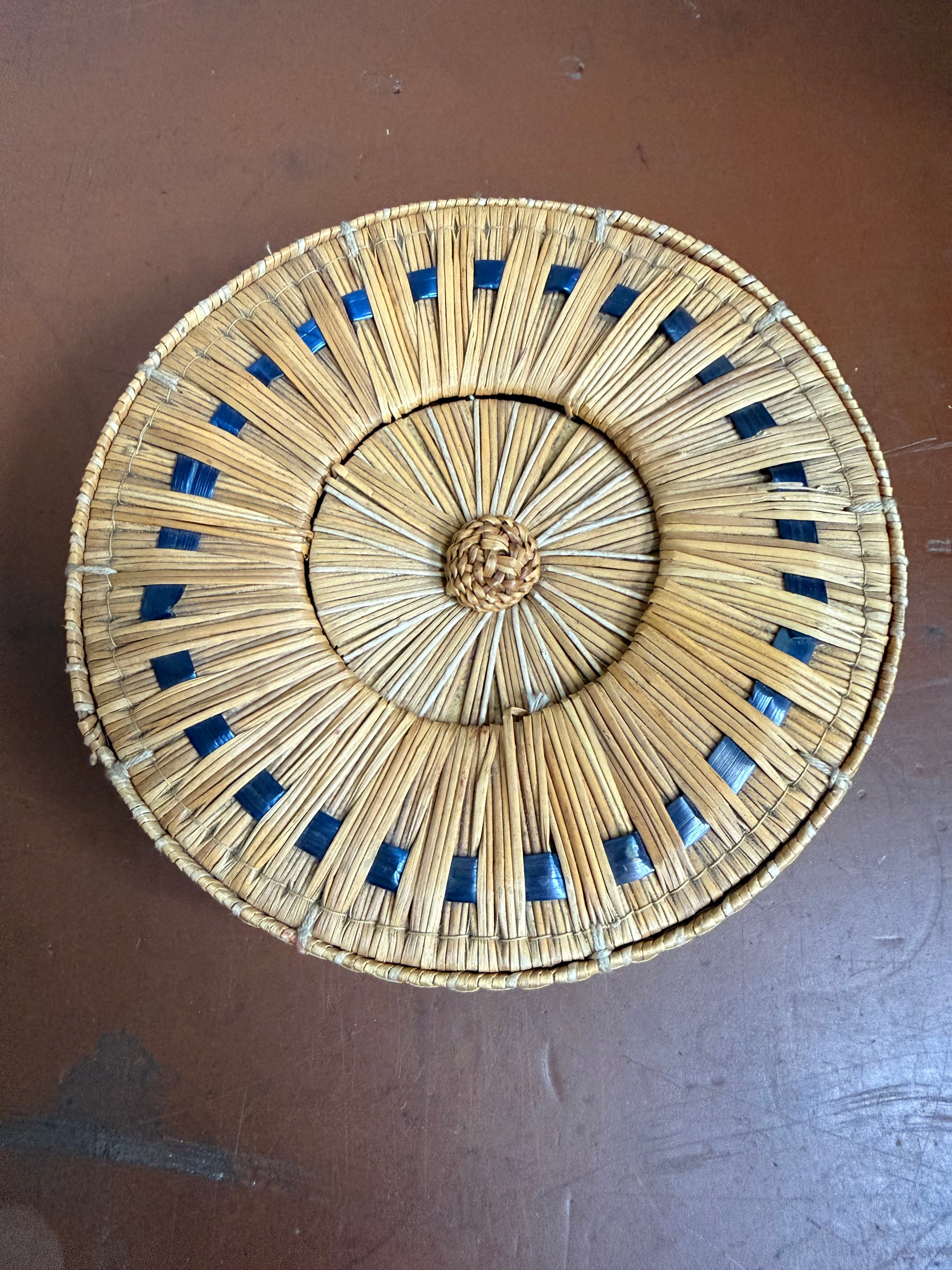 Vintage Hand Woven Sewing / Trinket Small Basket