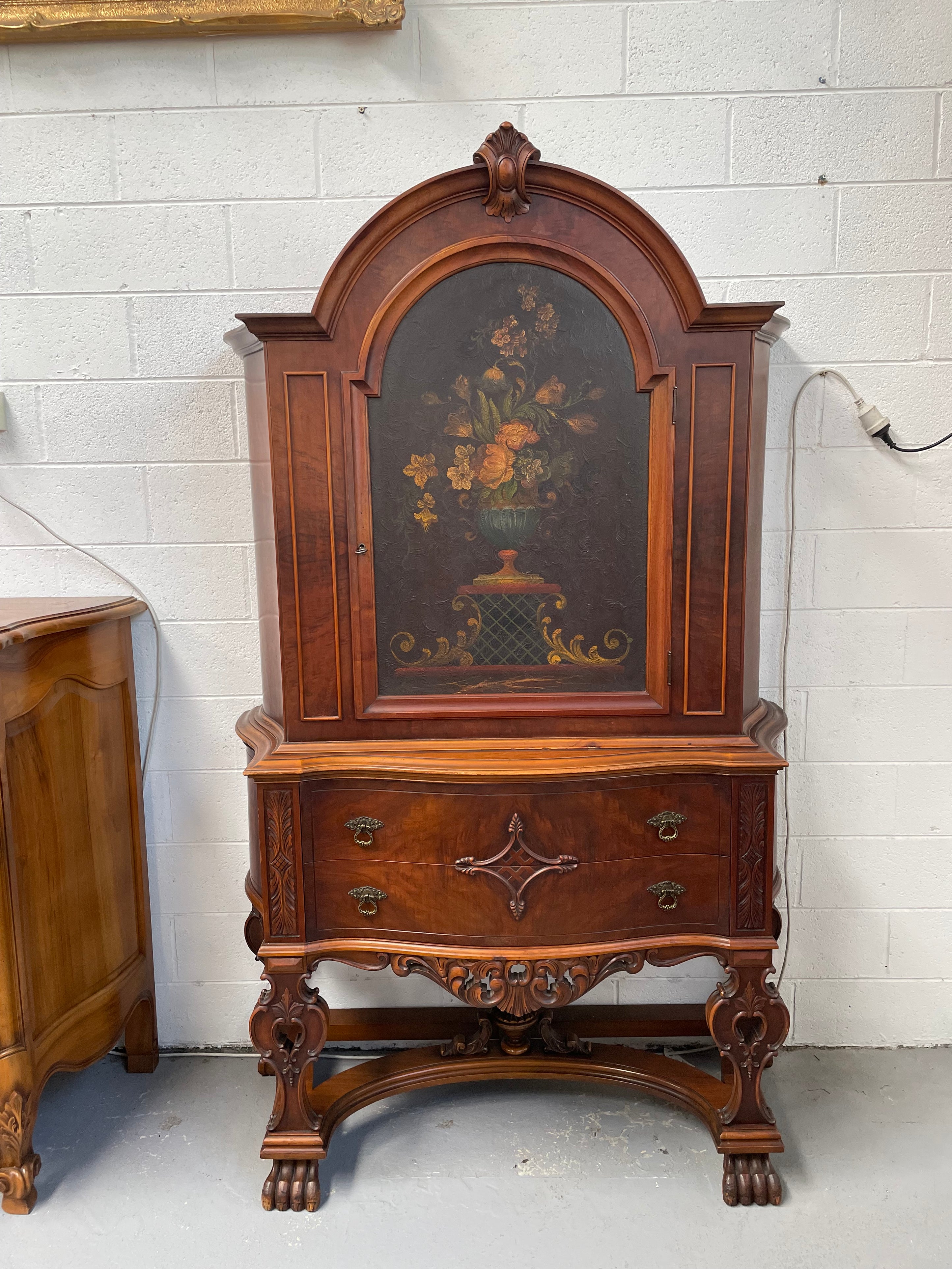 Mid-Century Mahogany Cabinet by Grand Rapids Furniture Co – Moonee Ponds Antiques