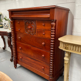 Victorian Cedar chest of drawers with decorative <span data-mce-fragment="1">twist columns and </span>carvings. It consists of eight drawers so plenty of storage