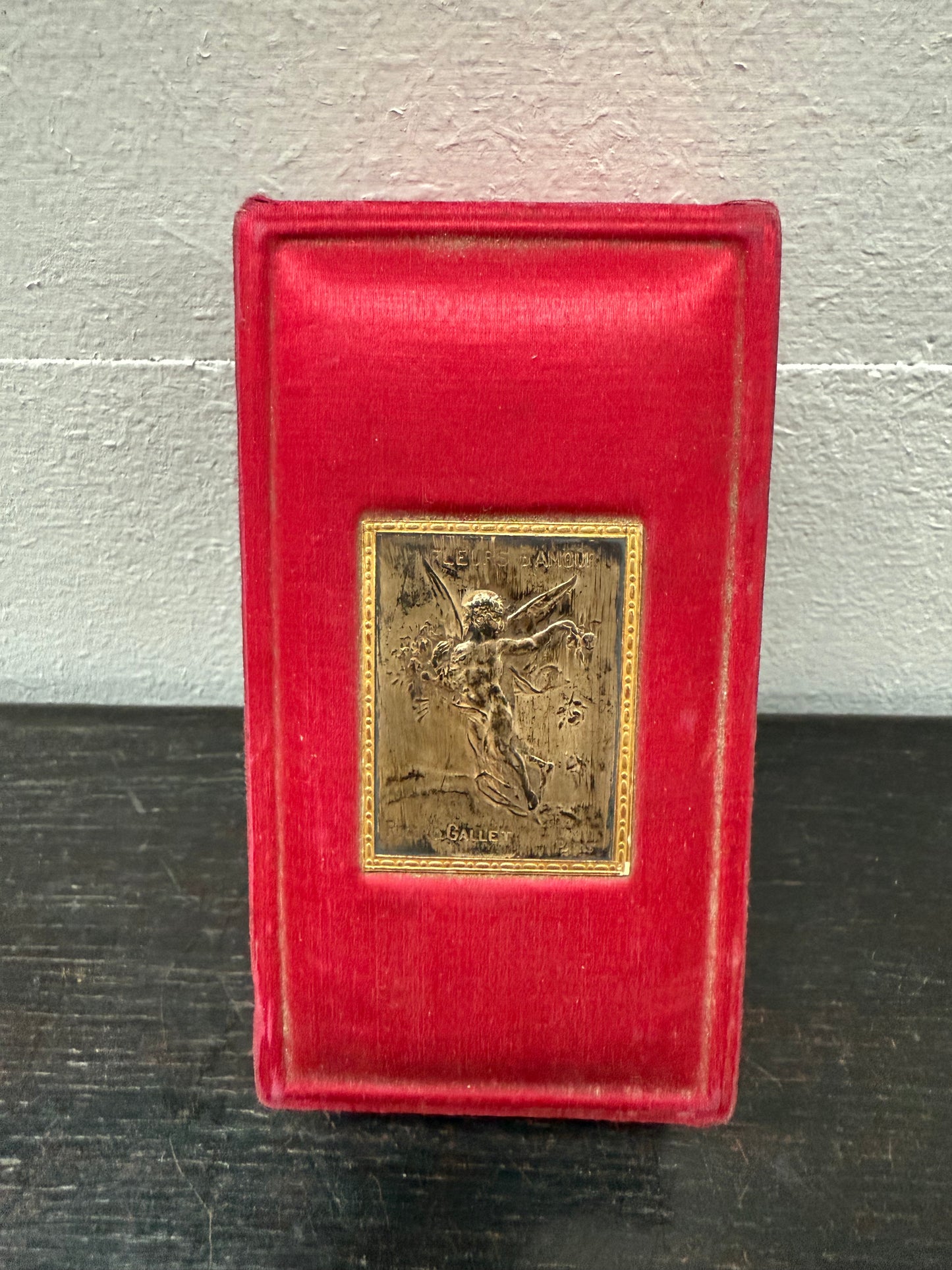 Vintage Art Deco Paris perfume box