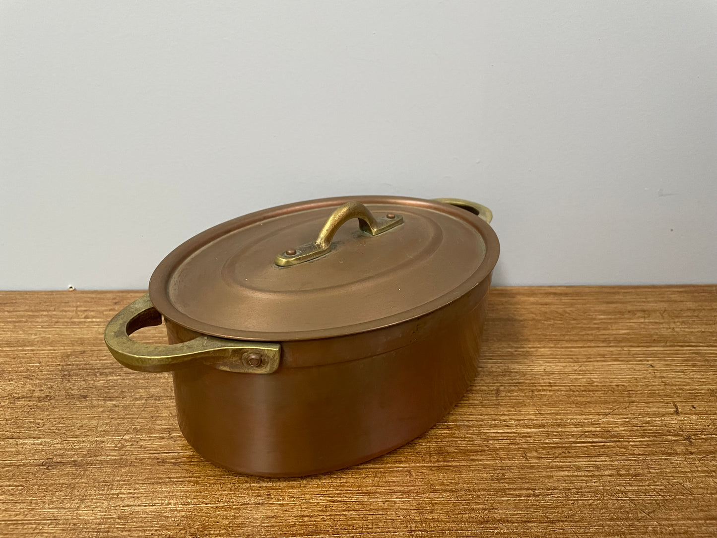 Antique Medium Brass Handled & Copper Tin Lined Pot