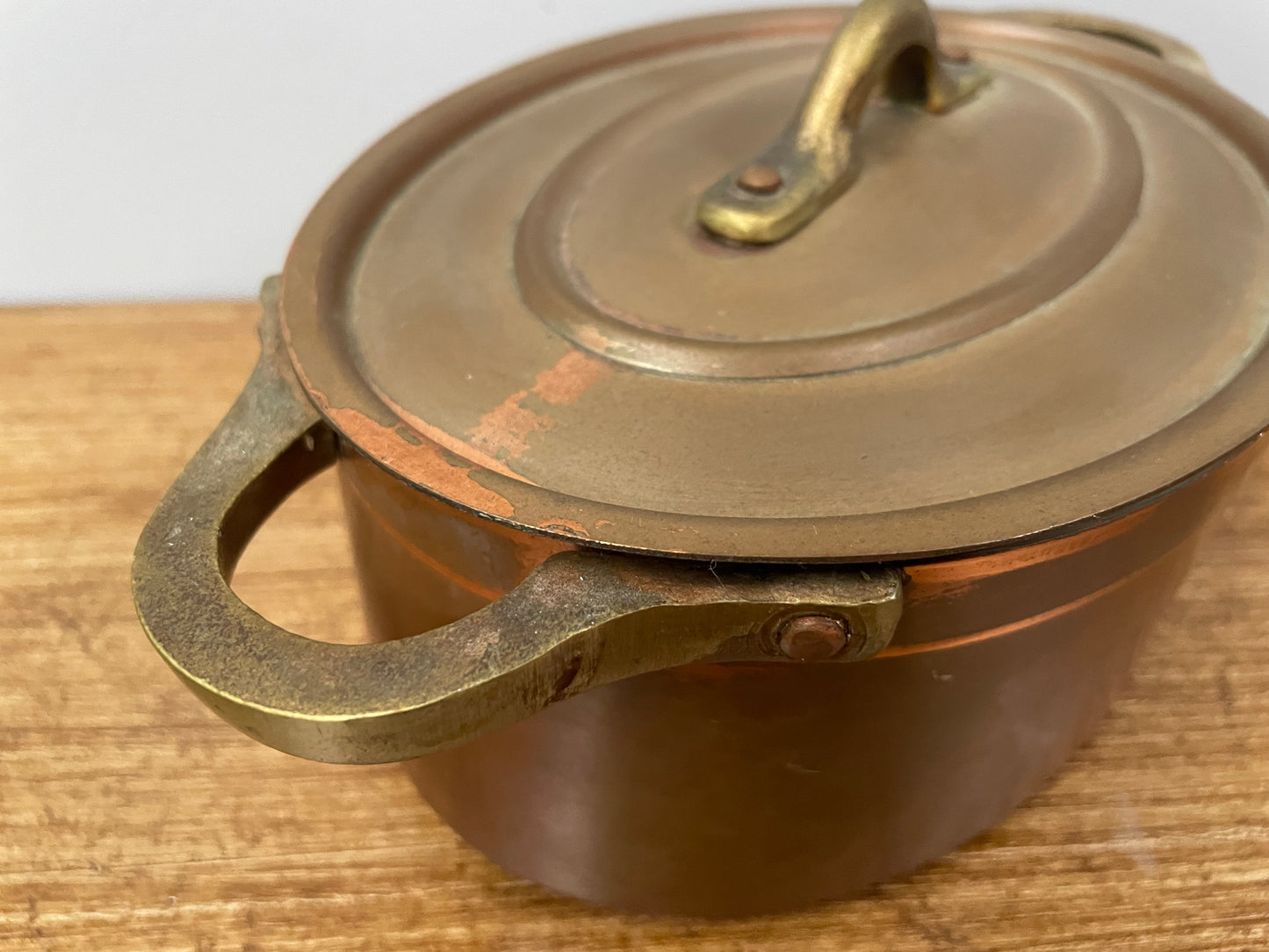 Antique Small Brass Handled & Copper Tin Lined Pot