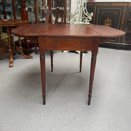 Regency Mahogany Pembroke Table With Two Drop Leaves