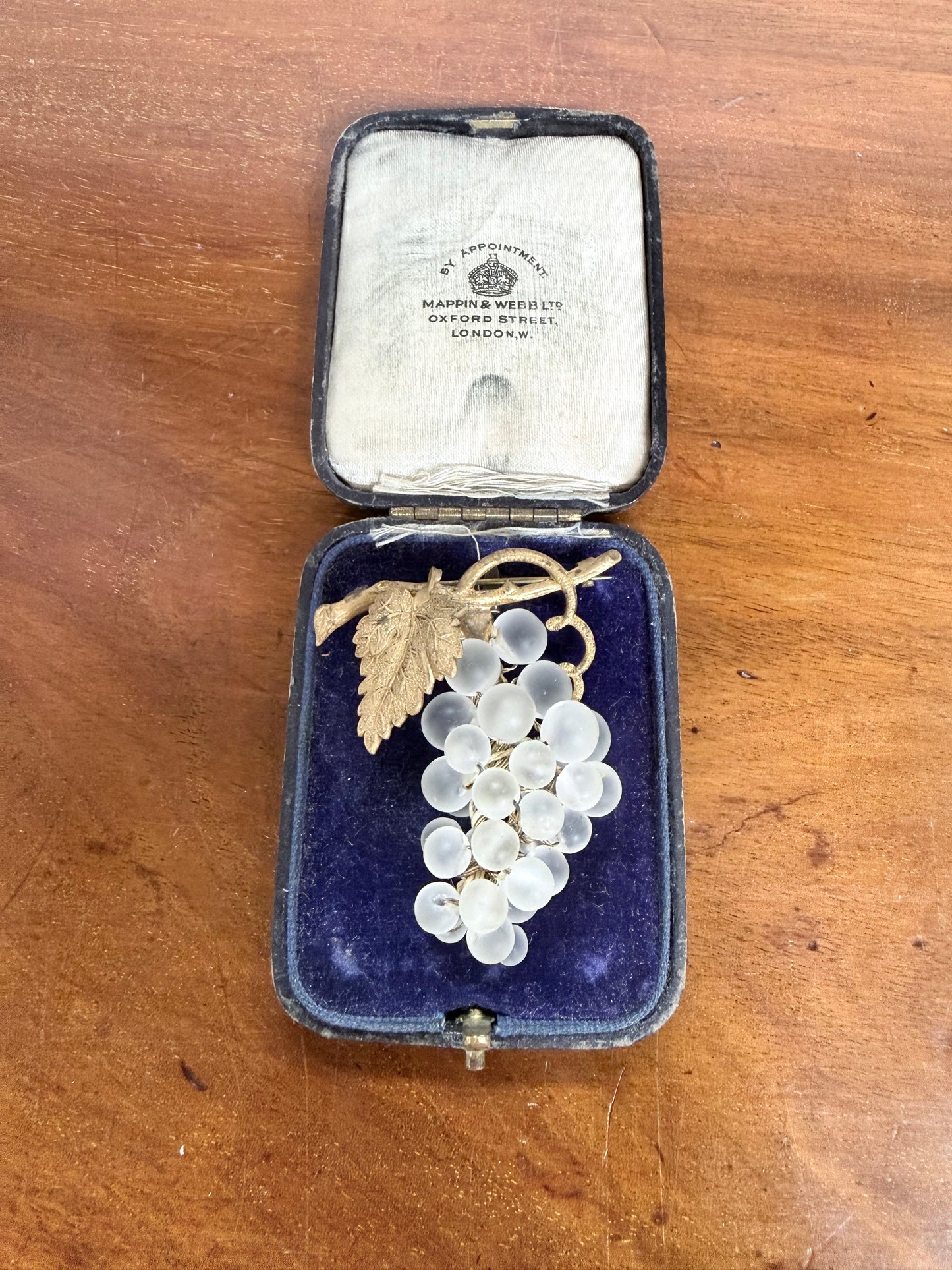 Vintage Gold Tone Metal & Glass Grapes Brooch