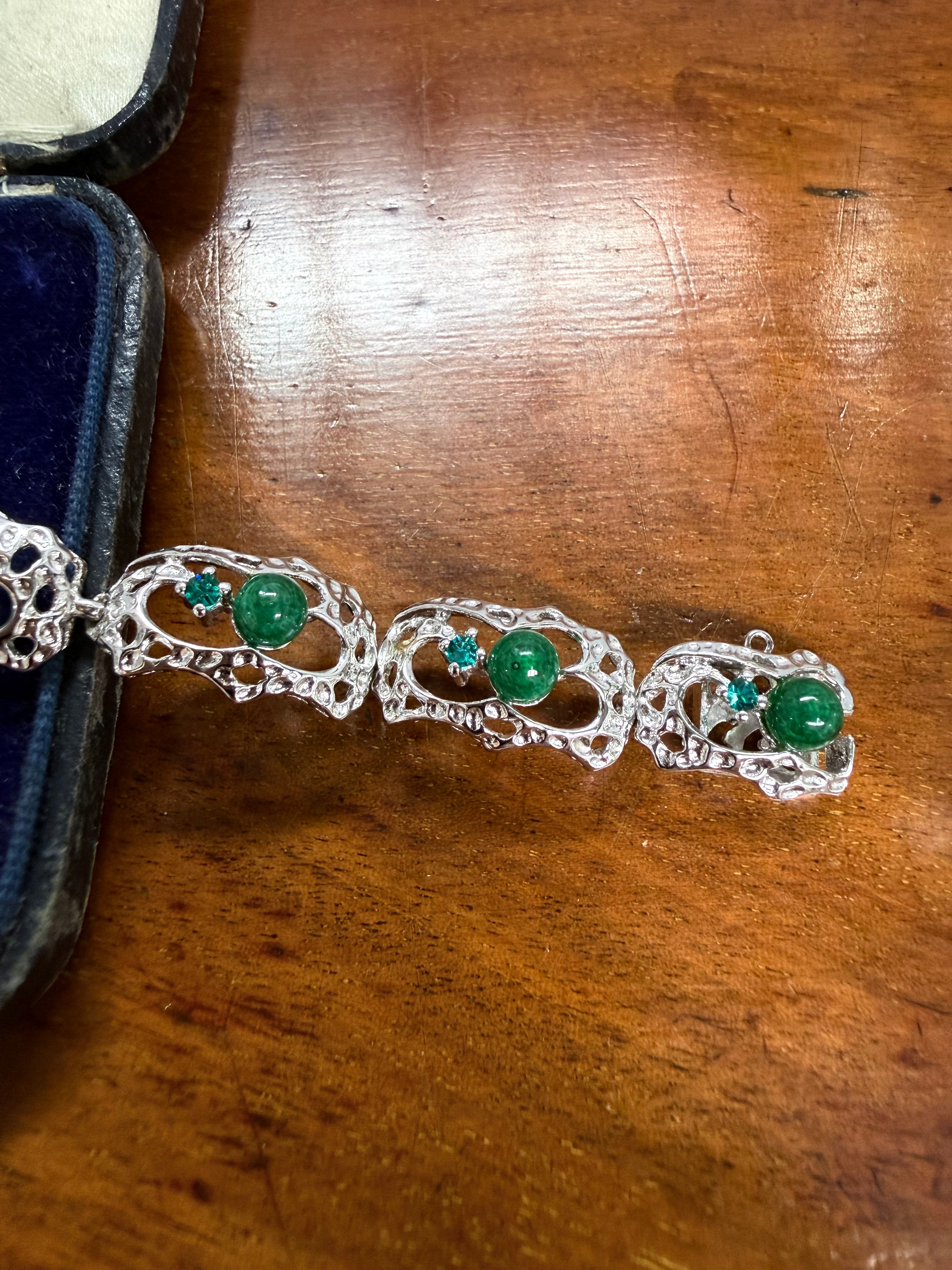 Lovely Vintage 925 Sterling Silver & Green Stones Bracelet | Antique & Vintage | Moonee Ponds Antiques | Australia Wide Delivery