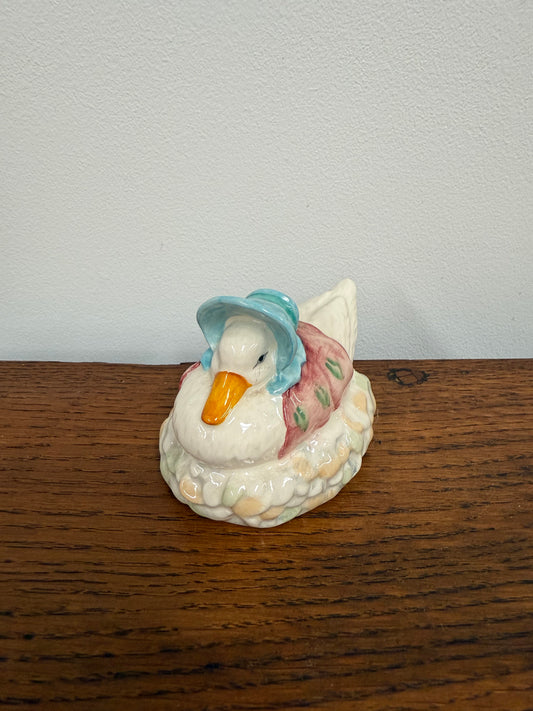 Beatrix Potter "Jemima Puddleduck Made A Feather Nest"