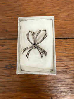 Charming Vintage Marcasite Bow Brooch | Antique & Vintage | Moonee Ponds Antiques | Australia Wide Delivery
