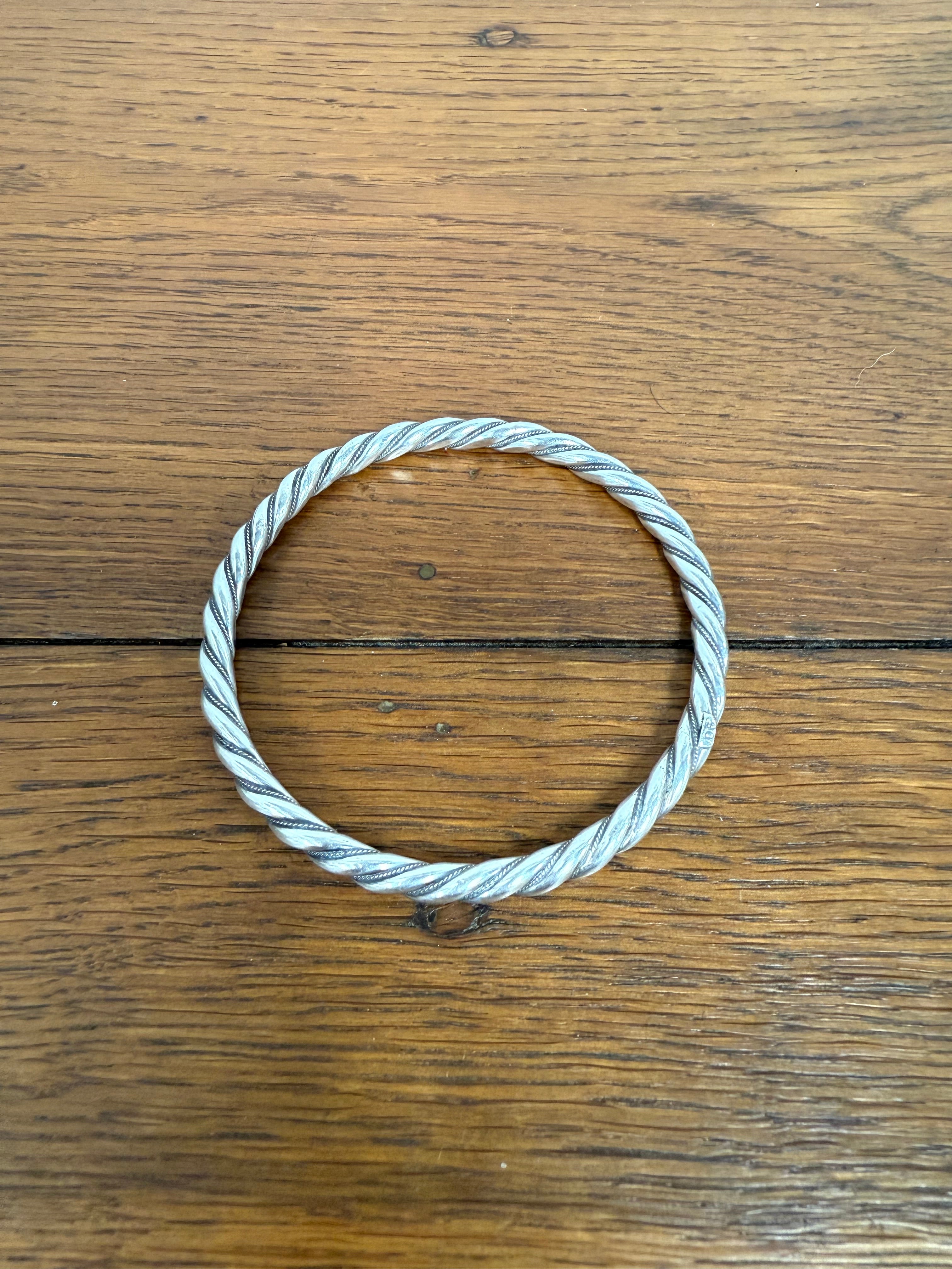 Very Attractive Sterling Silver Twist Bracelet | Antique & Vintage | Moonee Ponds Antiques | Australia Wide Delivery