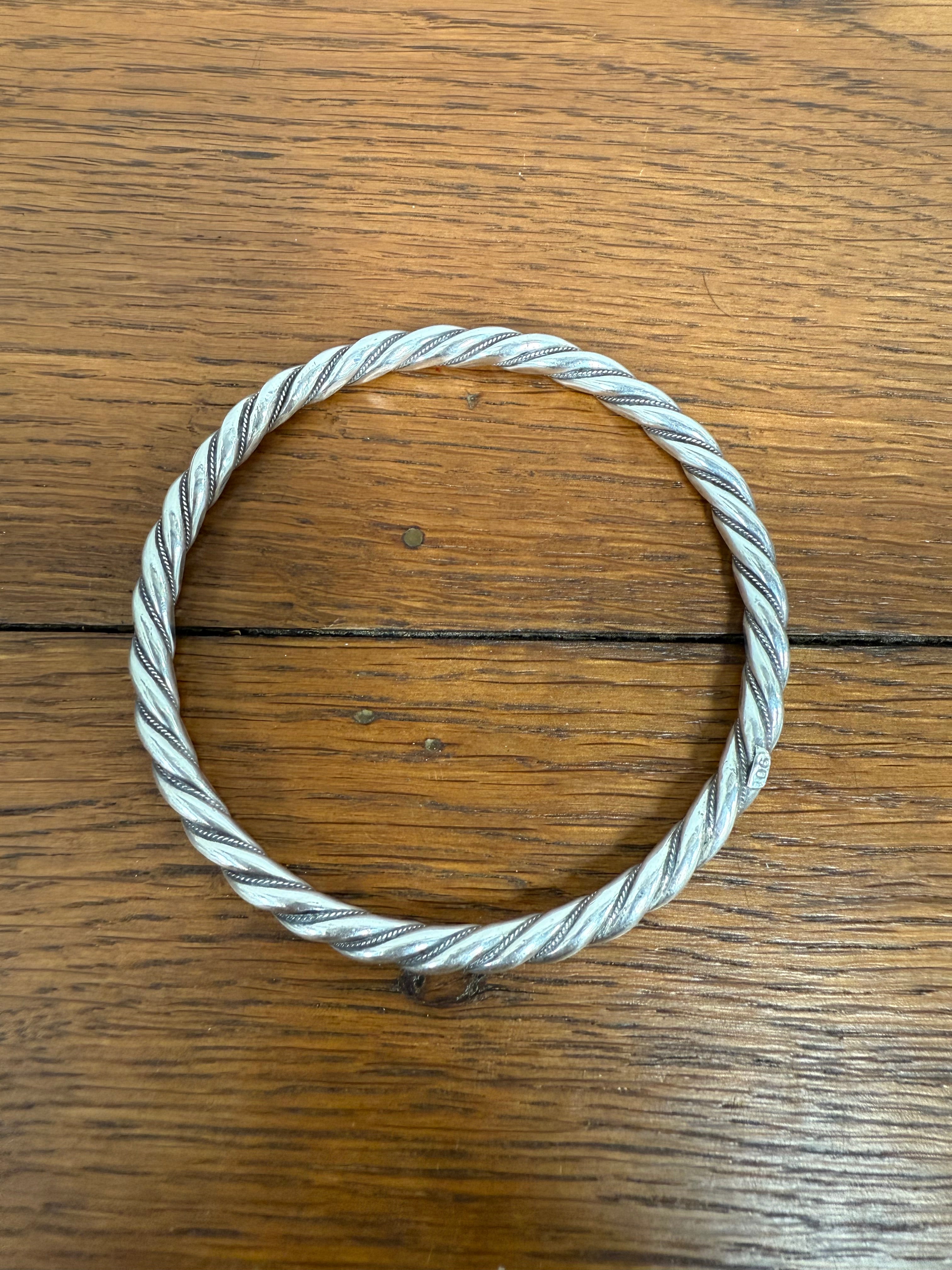 Very Attractive Sterling Silver Twist Bracelet | Antique & Vintage | Moonee Ponds Antiques | Australia Wide Delivery