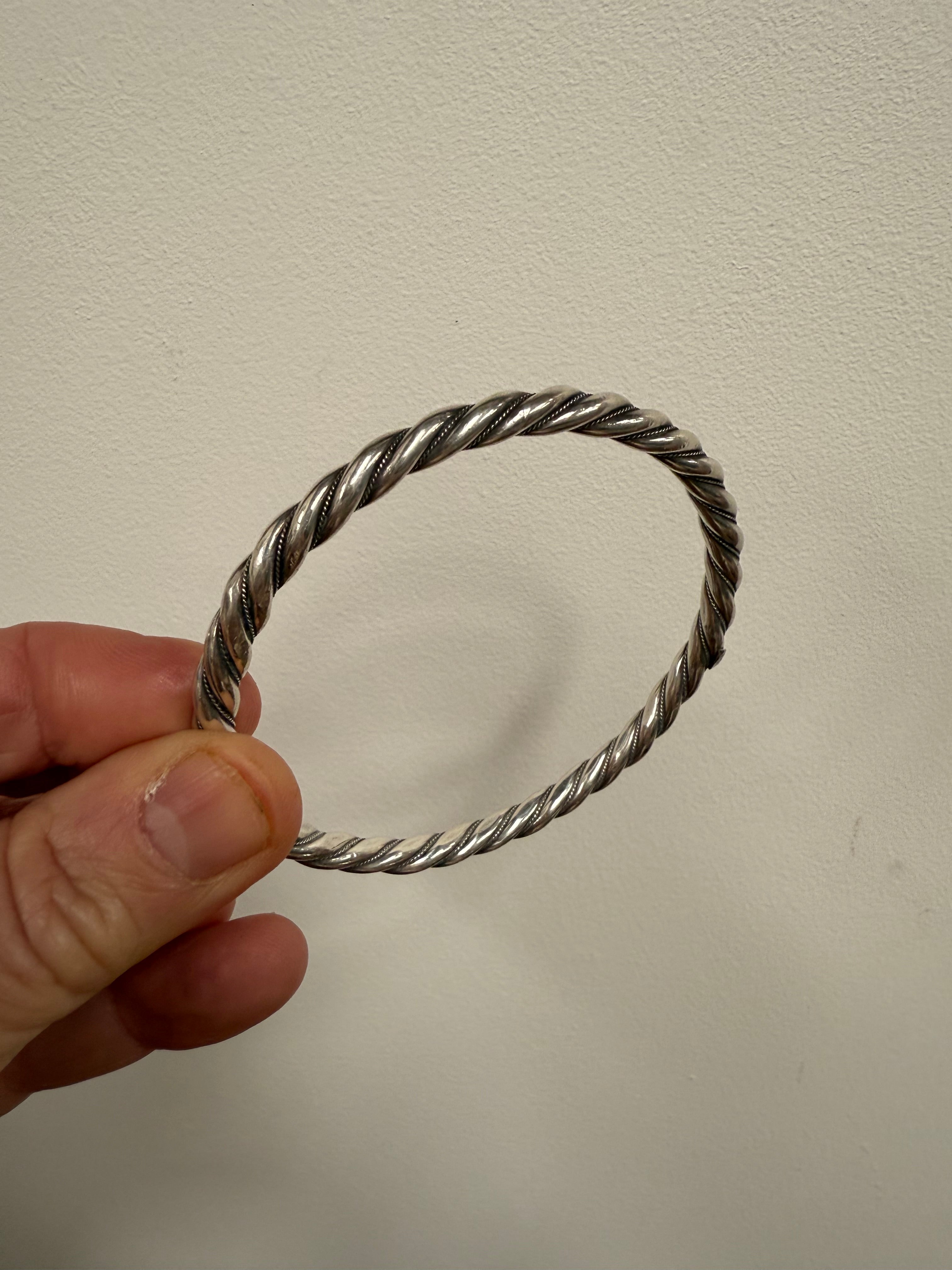 Very Attractive Sterling Silver Twist Bracelet | Antique & Vintage | Moonee Ponds Antiques | Australia Wide Delivery