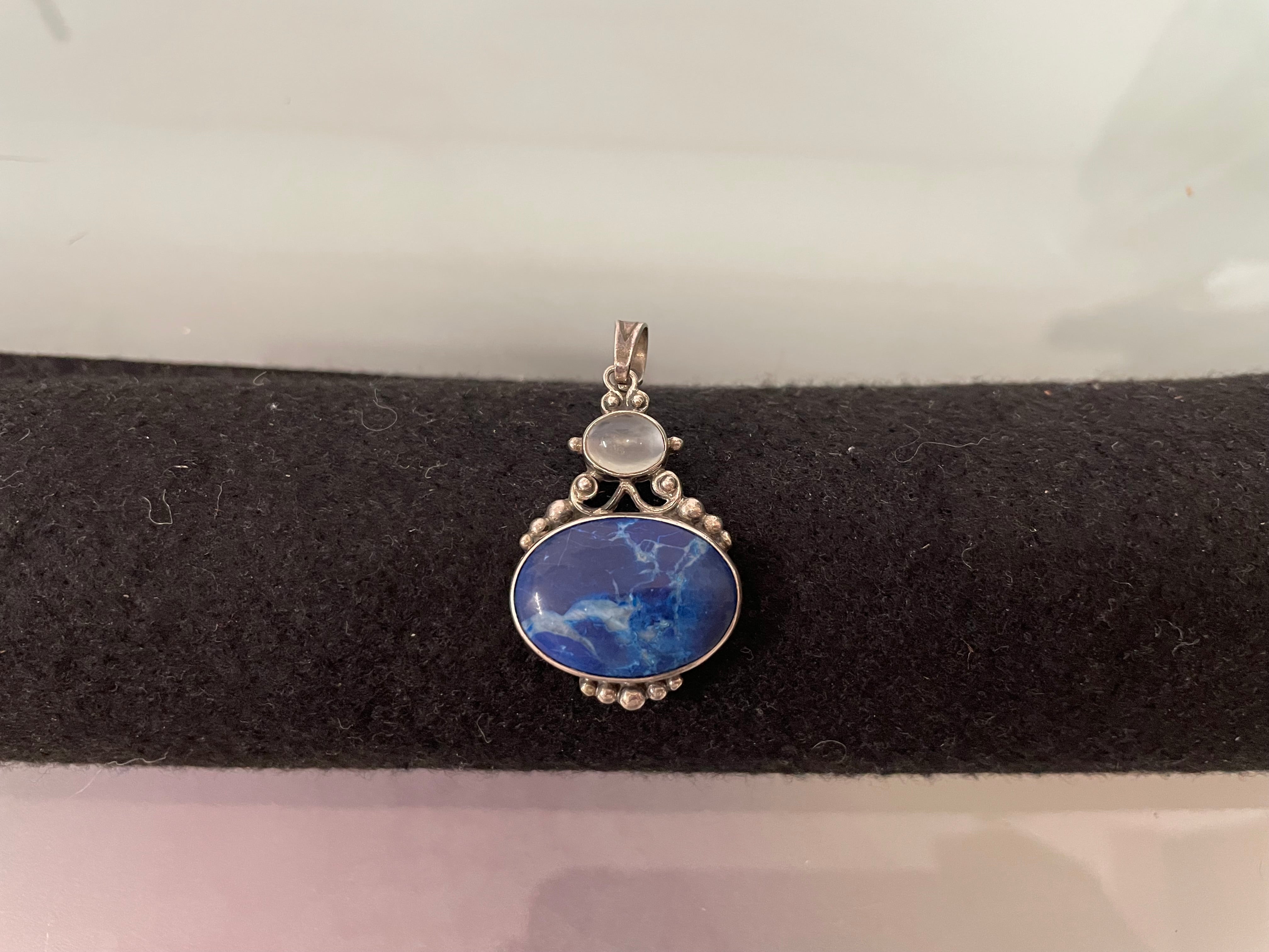 Vintage Sterling Silver 'Lapis Lazuli' Pendant | Antique & Vintage | Moonee Ponds Antiques | Australia Wide Delivery