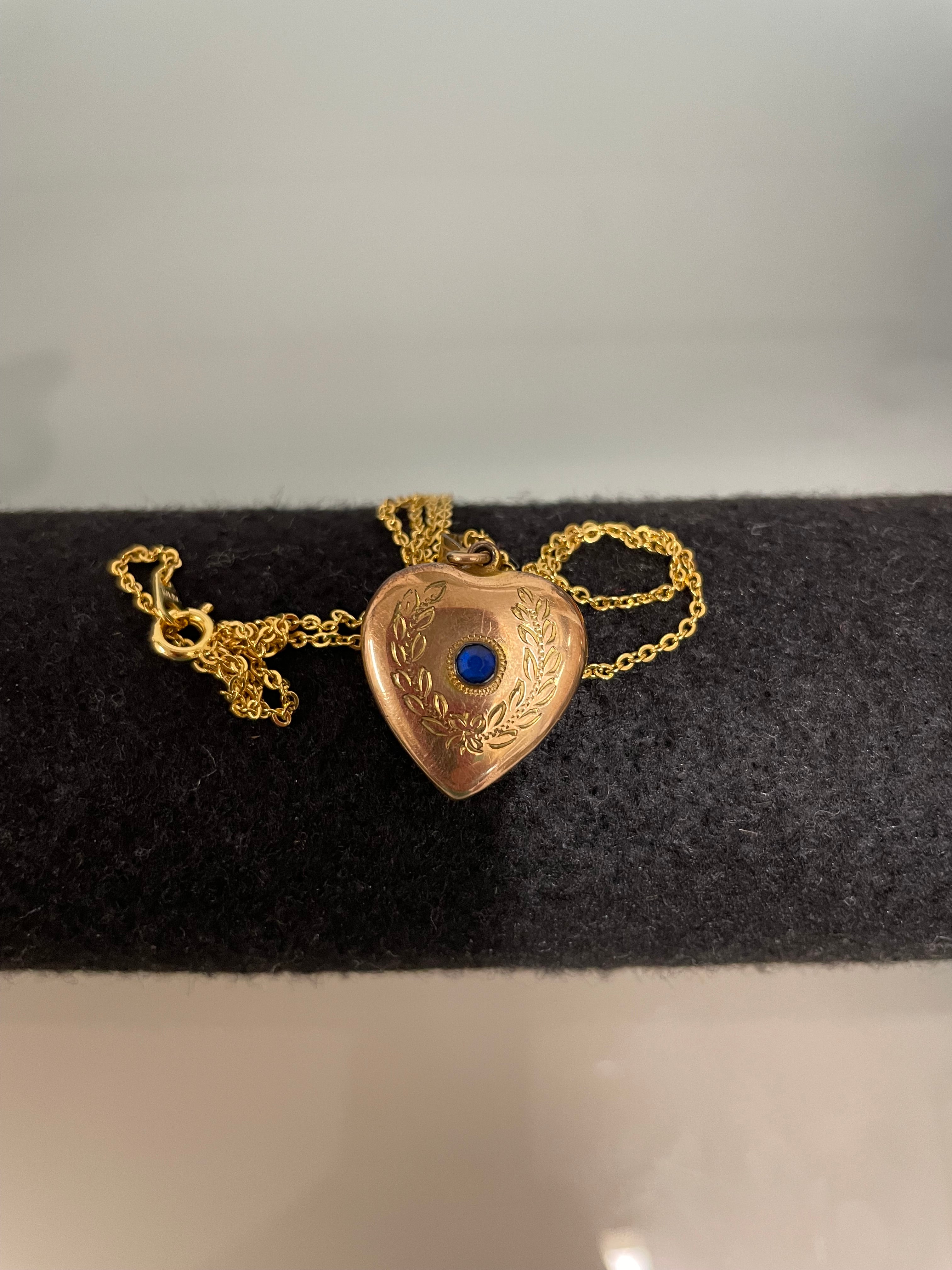 Antique 9ct Gold Lined Heart Locket | Antique & Vintage | Moonee Ponds Antiques | Australia Wide Delivery