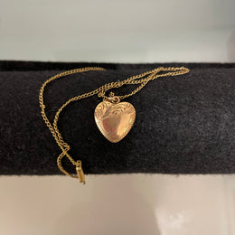 "Rodd" 9ct Lined Childs Locket & Gold Chain