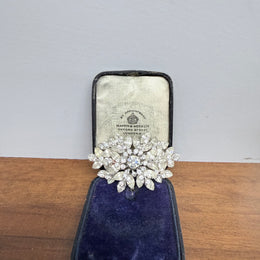 Stunning Vintage Jewel Crest Rhinestone Statement Brooch