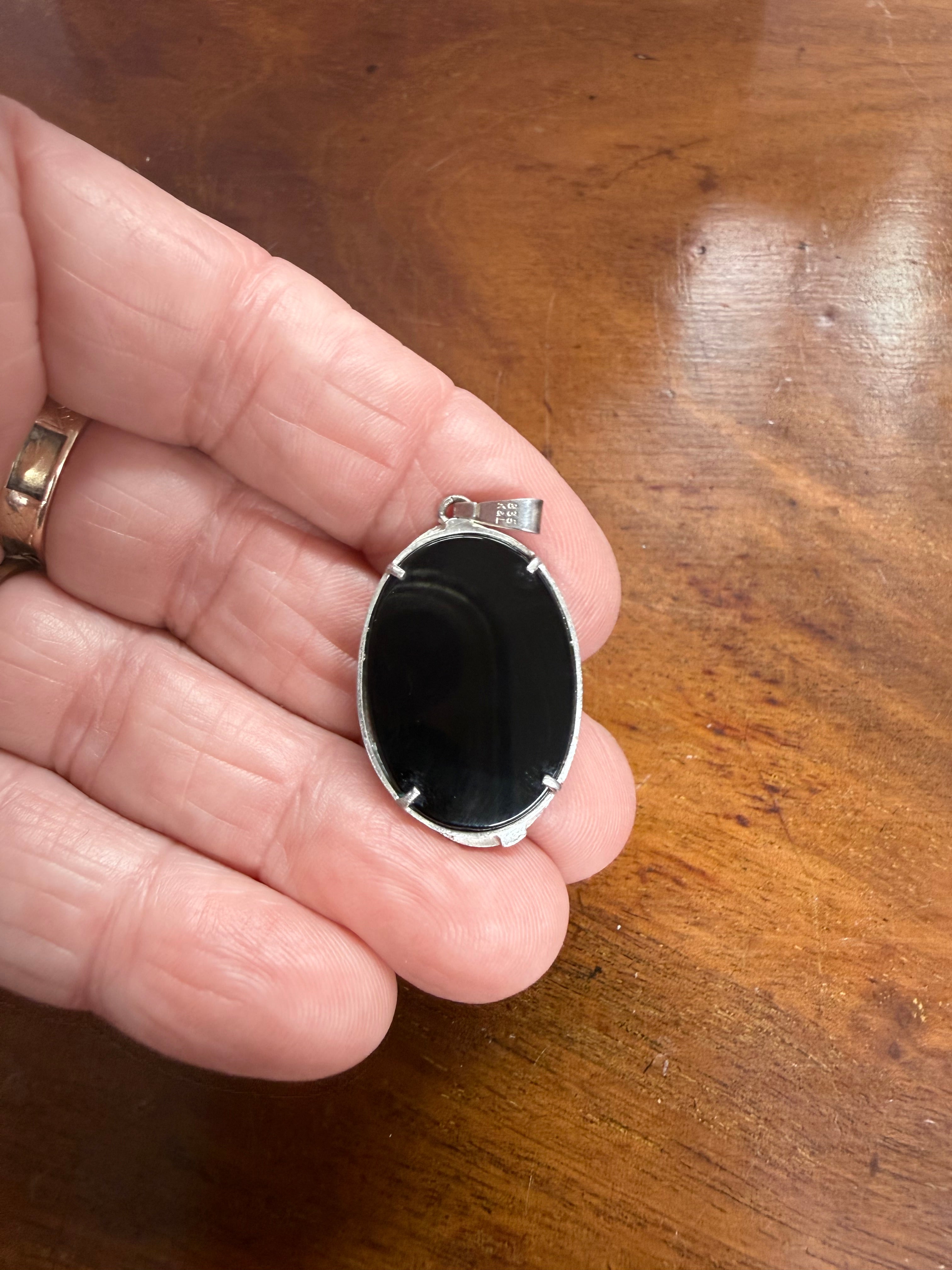 Vintage Art Nouveau Style Silver & Onyx Pendant | Antique & Vintage | Moonee Ponds Antiques | Australia Wide Delivery