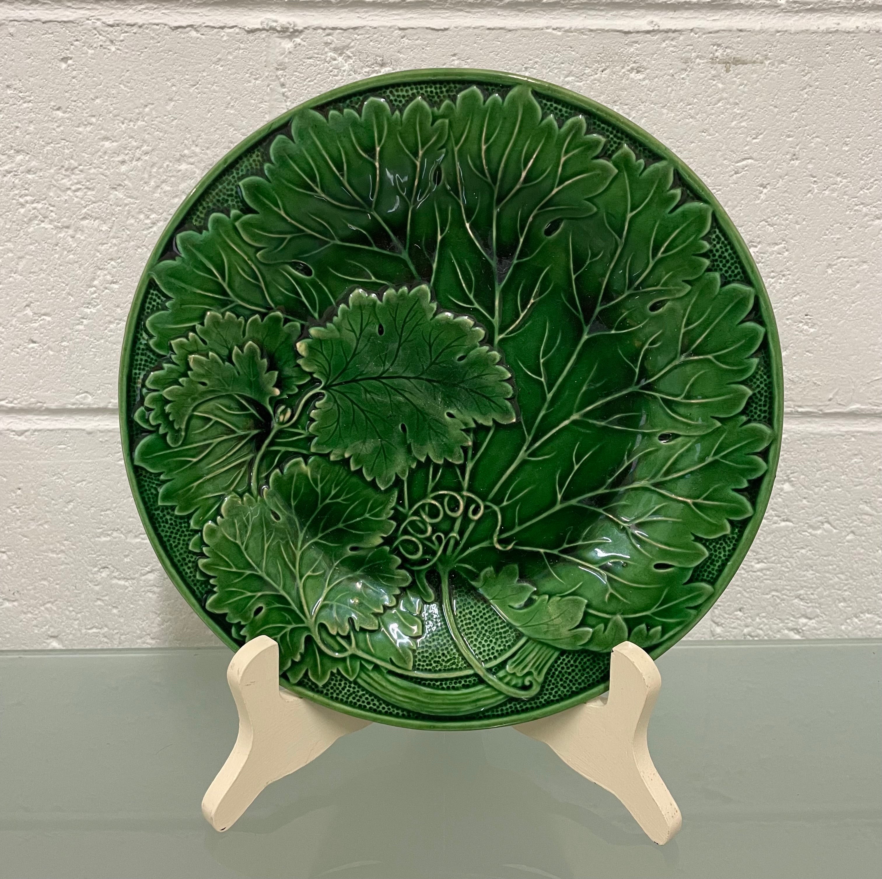 Victorian Majolica Vine Leaf Plate | Antique & Vintage | Moonee Ponds Antiques | Australia Wide Delivery