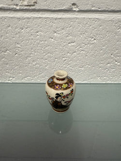 Minniature Satsuma Vase | Antique & Vintage | Moonee Ponds Antiques | Australia Wide Delivery