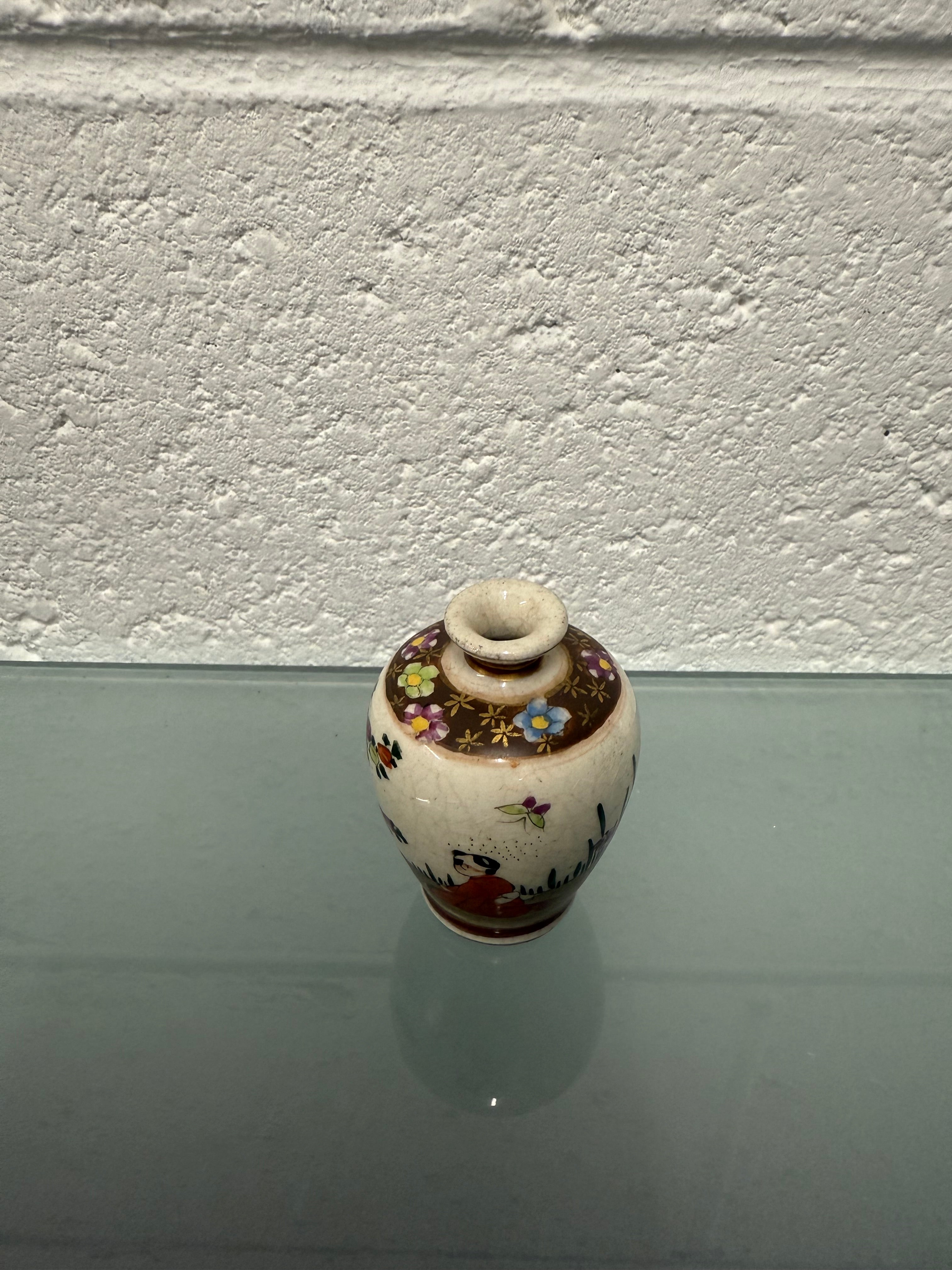 Minniature Satsuma Vase | Antique & Vintage | Moonee Ponds Antiques | Australia Wide