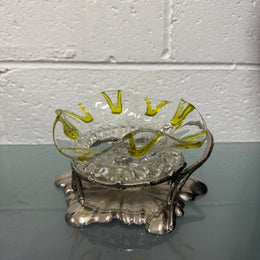 Antique Walker & Hall Silver Plate Stand With Frilled Glass Bowl