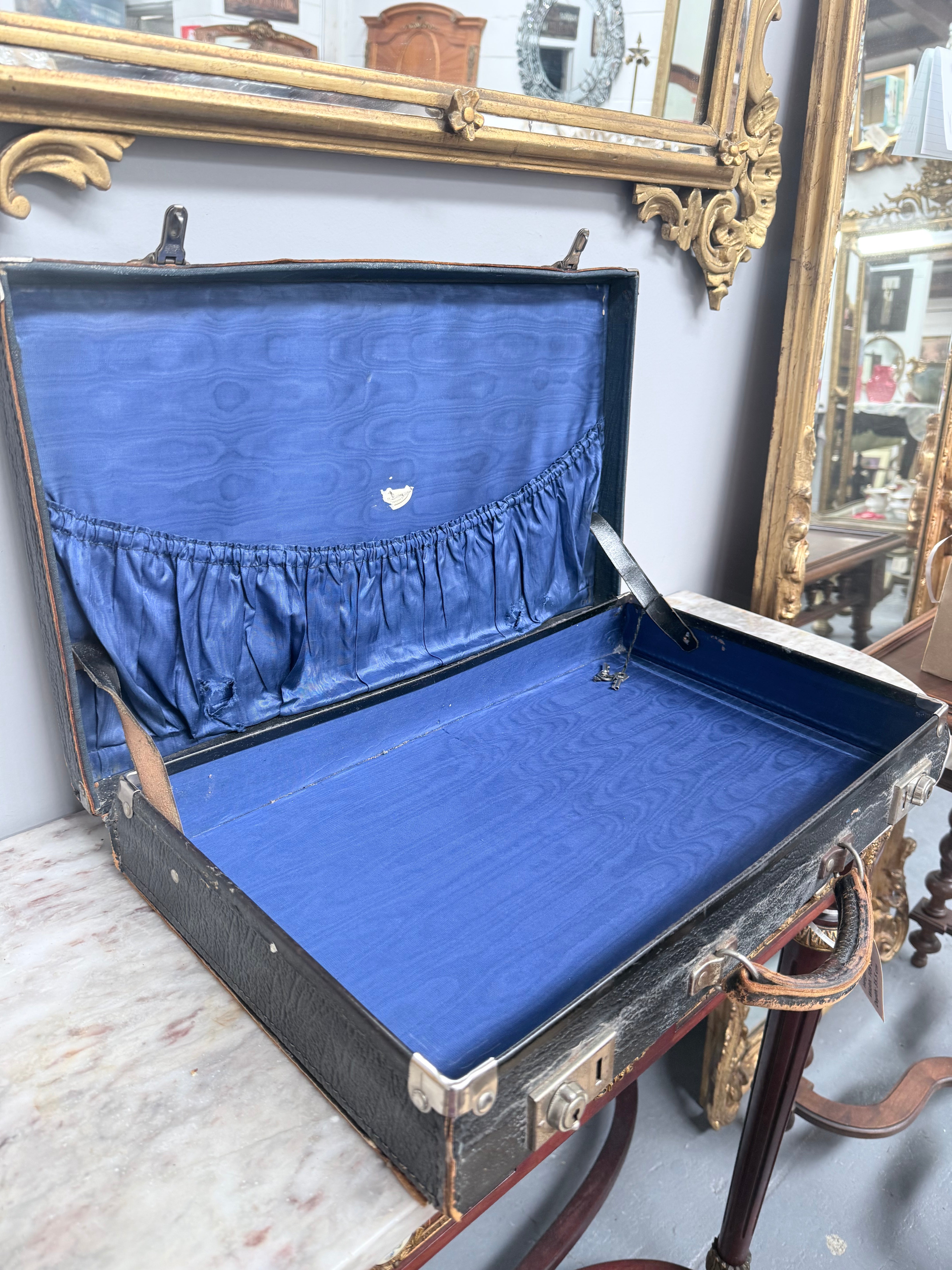 Vintage Leather Briefcase | Antique & Vintage | Moonee Ponds Antiques | Australia Wide Delivery