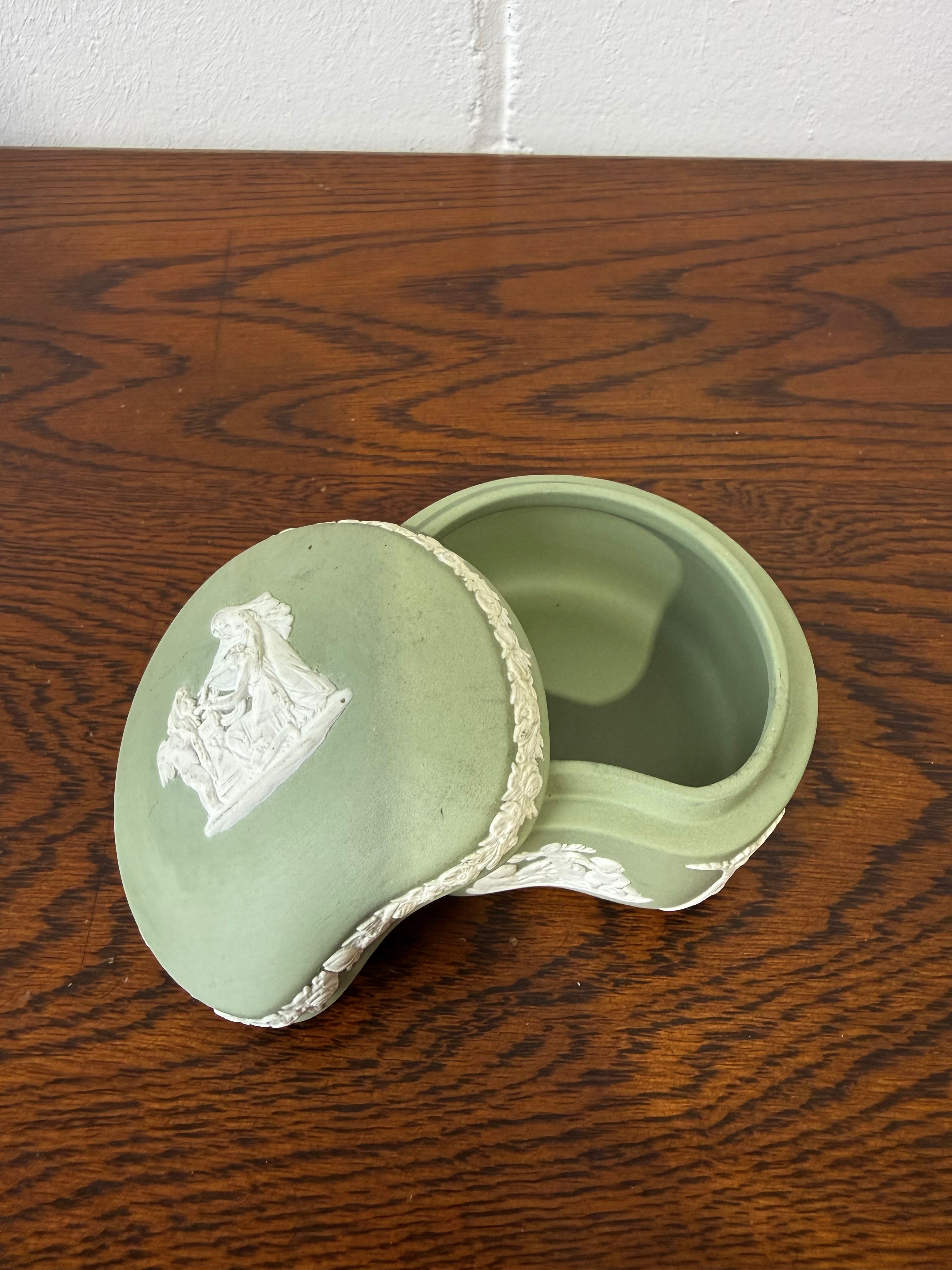 Vintage Wedgwood Trinket Box