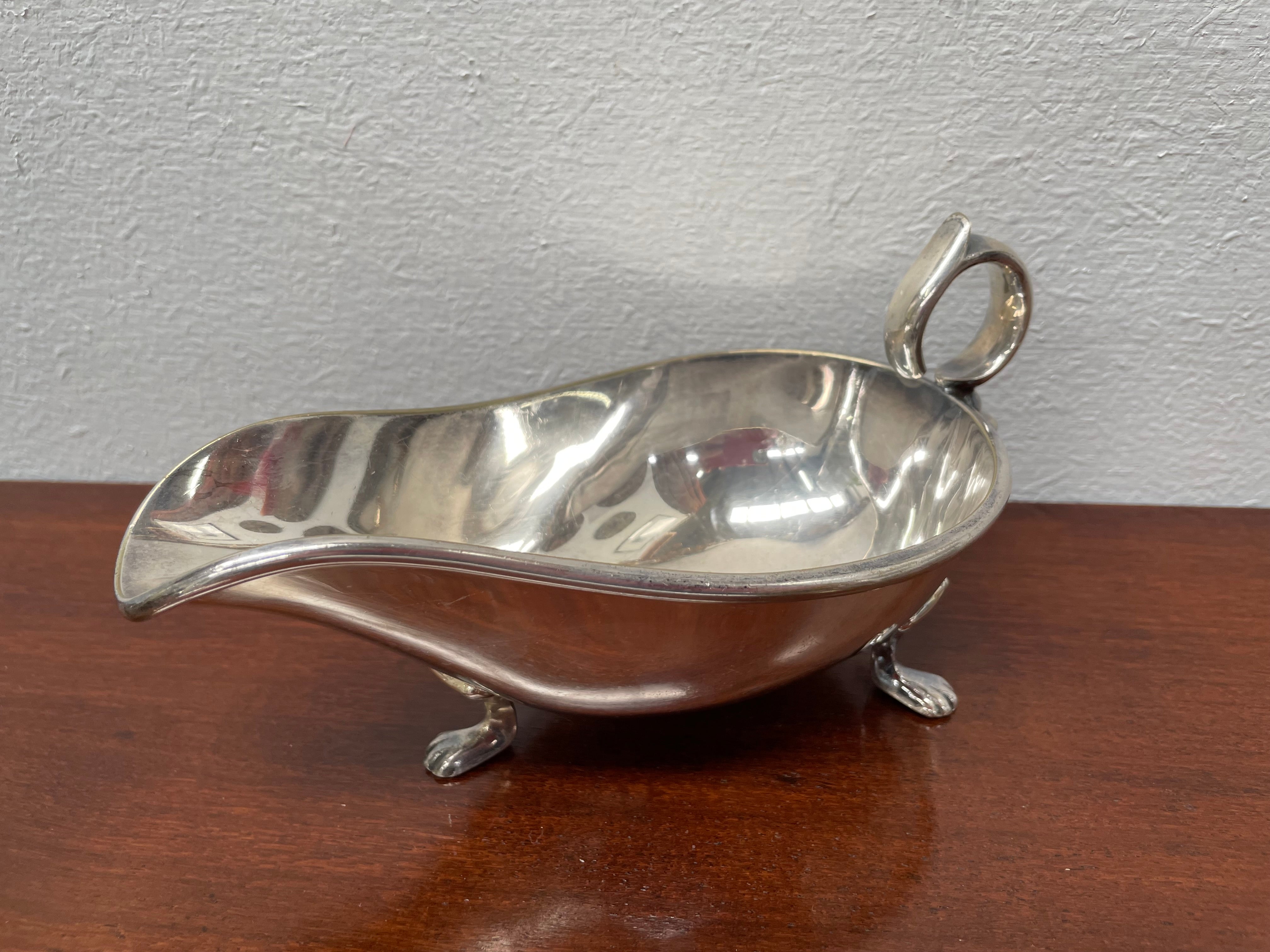 Vintage Footed Gravy Boat | Antique & Vintage | Moonee Ponds Antiques | Australia Wide Delivery