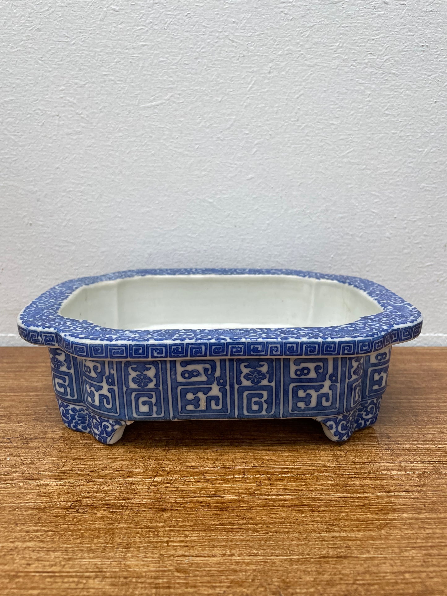 Vintage Chinese Bowl